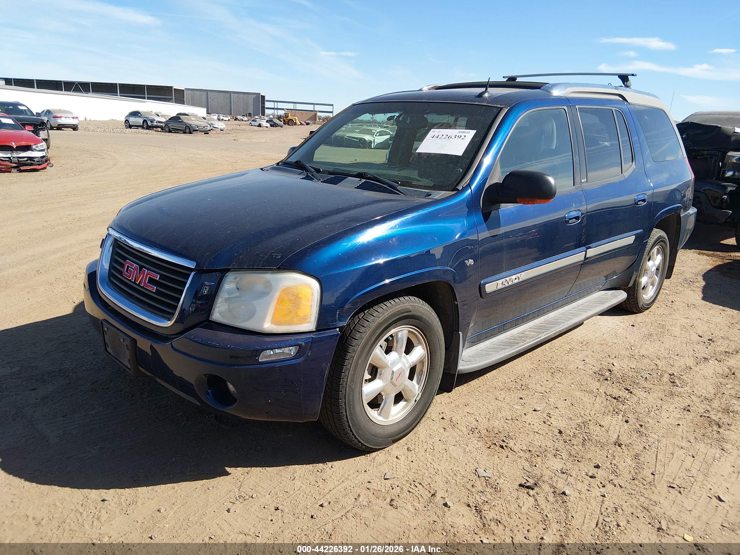GMC ENVOY image 2