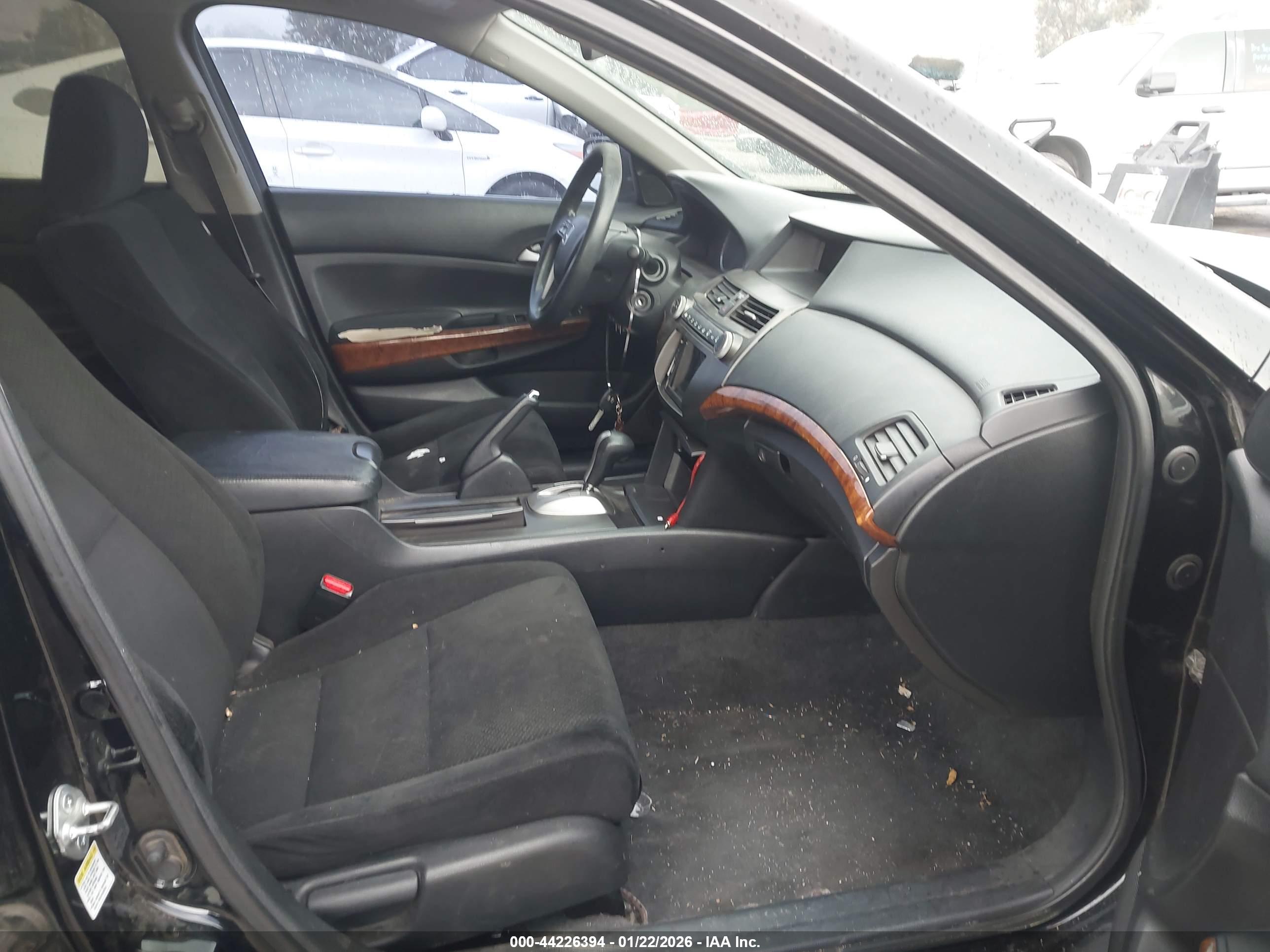HONDA ACCORD image 5
