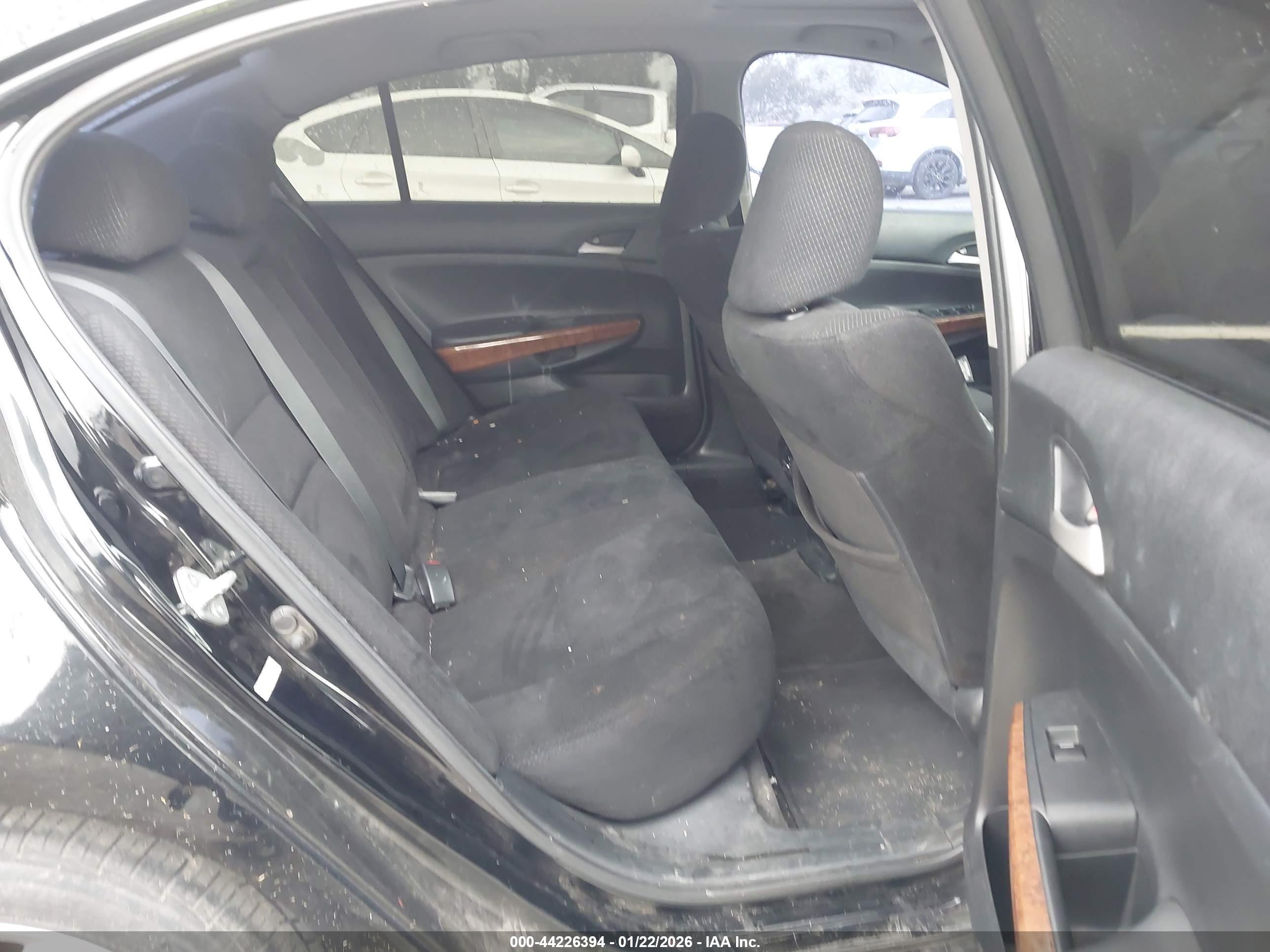 HONDA ACCORD image 8