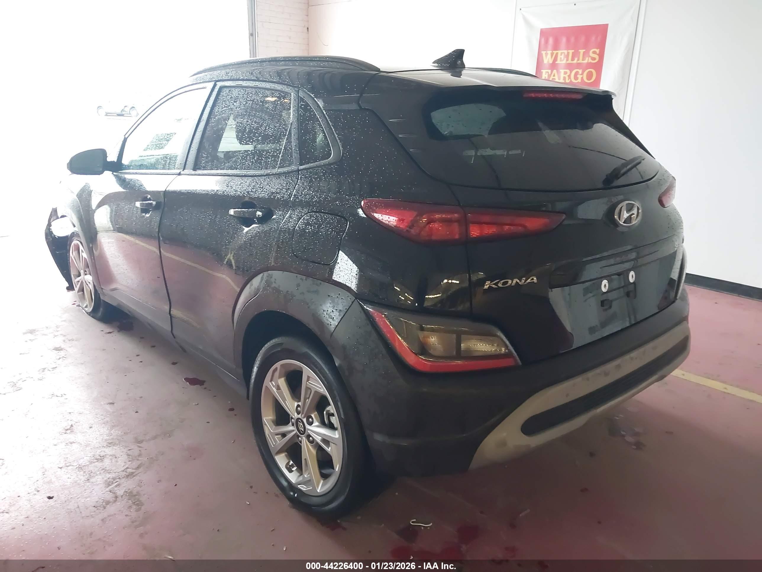 HYUNDAI KONA image 3