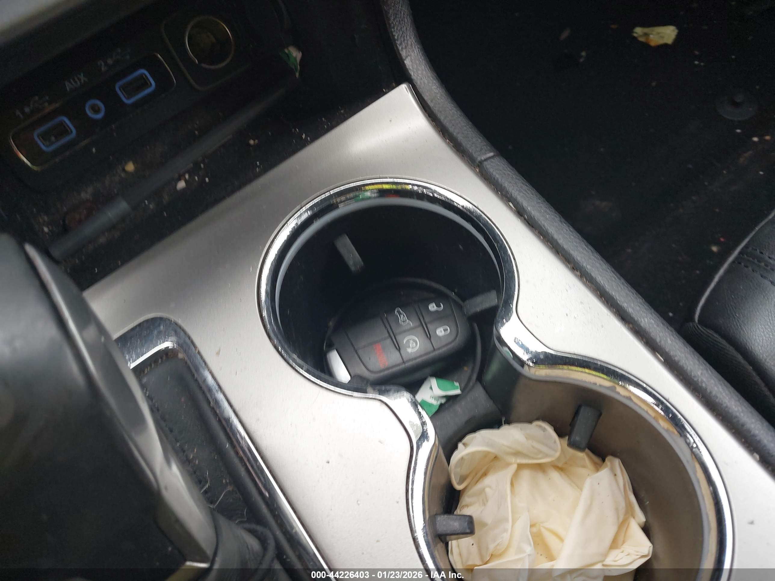 JEEP GRAND image 11