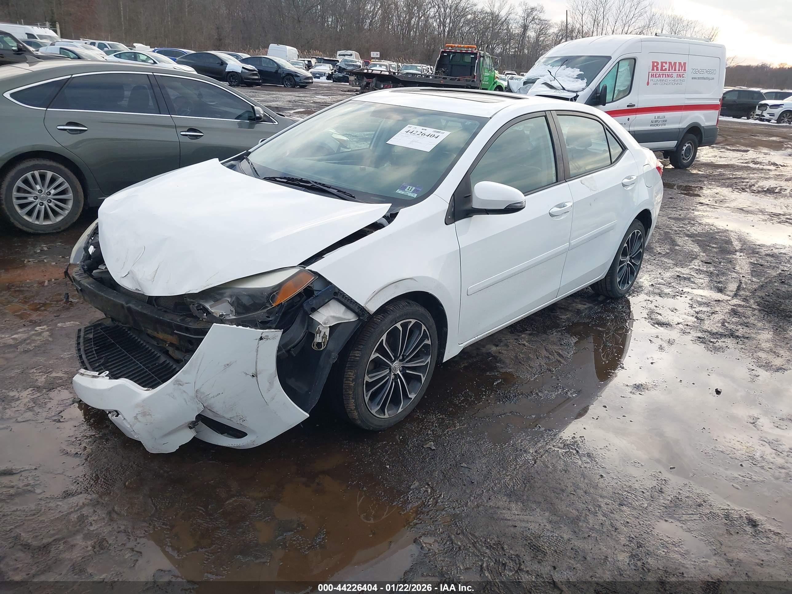 TOYOTA COROLLA image 2