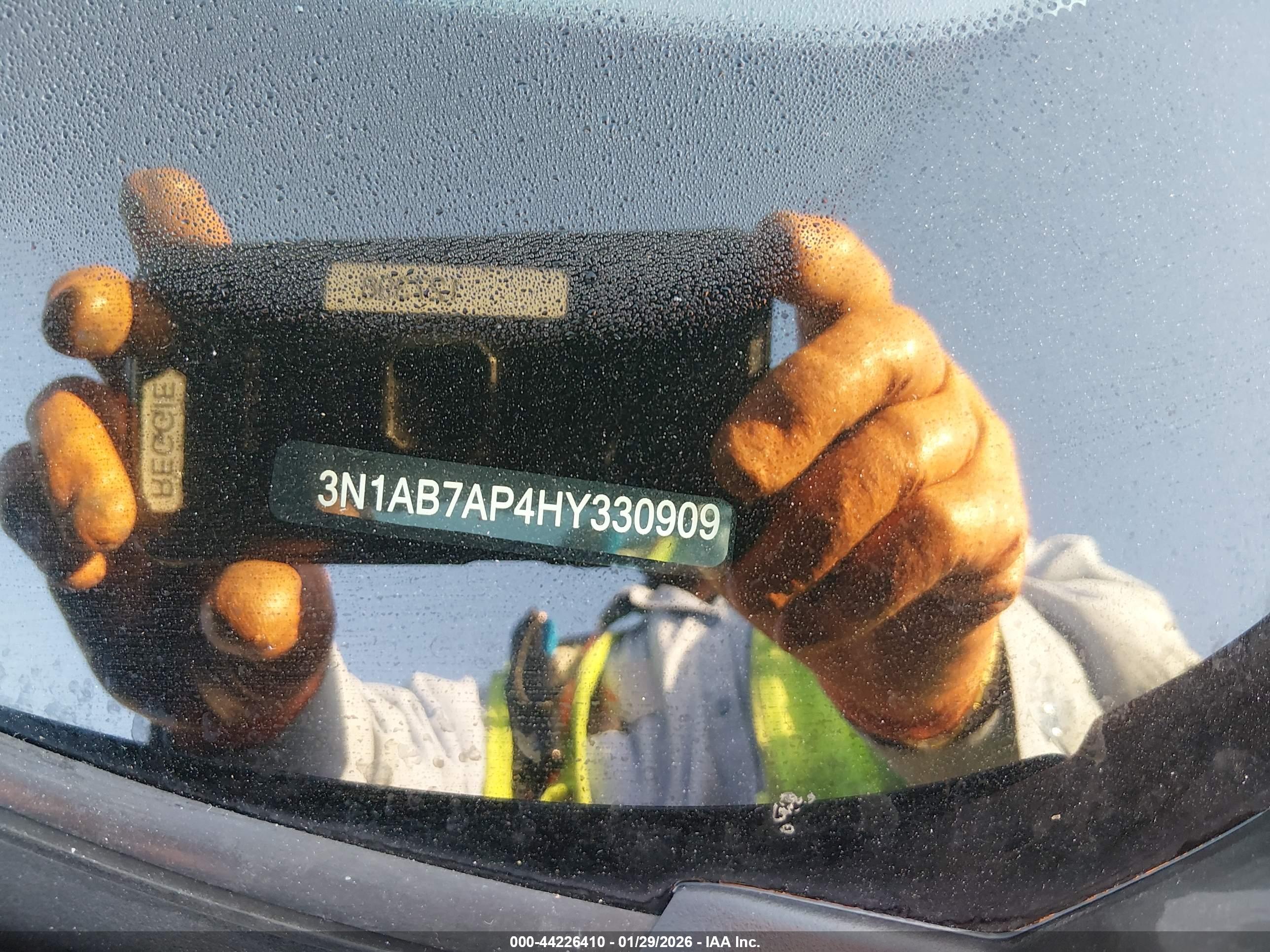 NISSAN SENTRA image 9