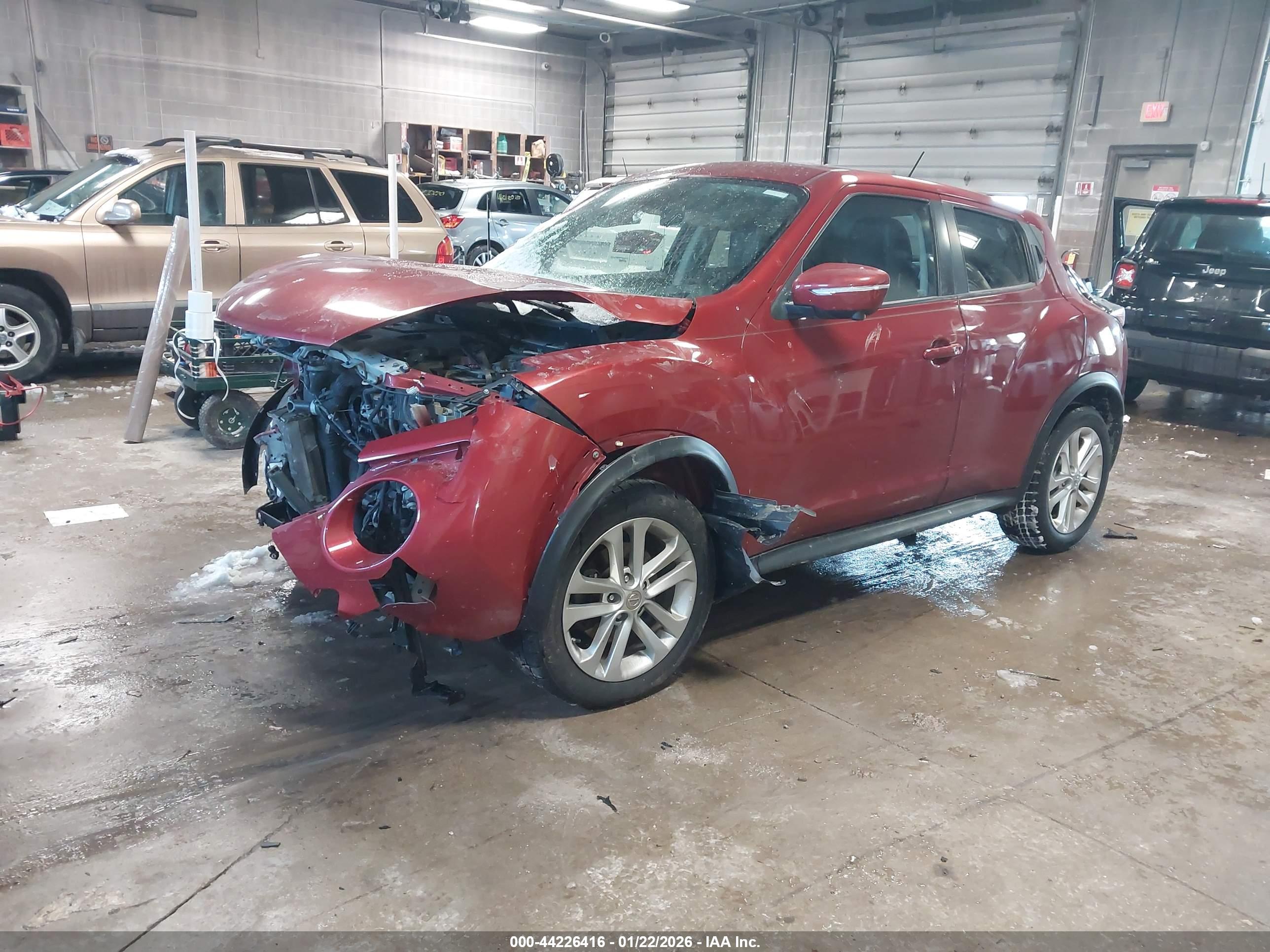 NISSAN JUKE image 2