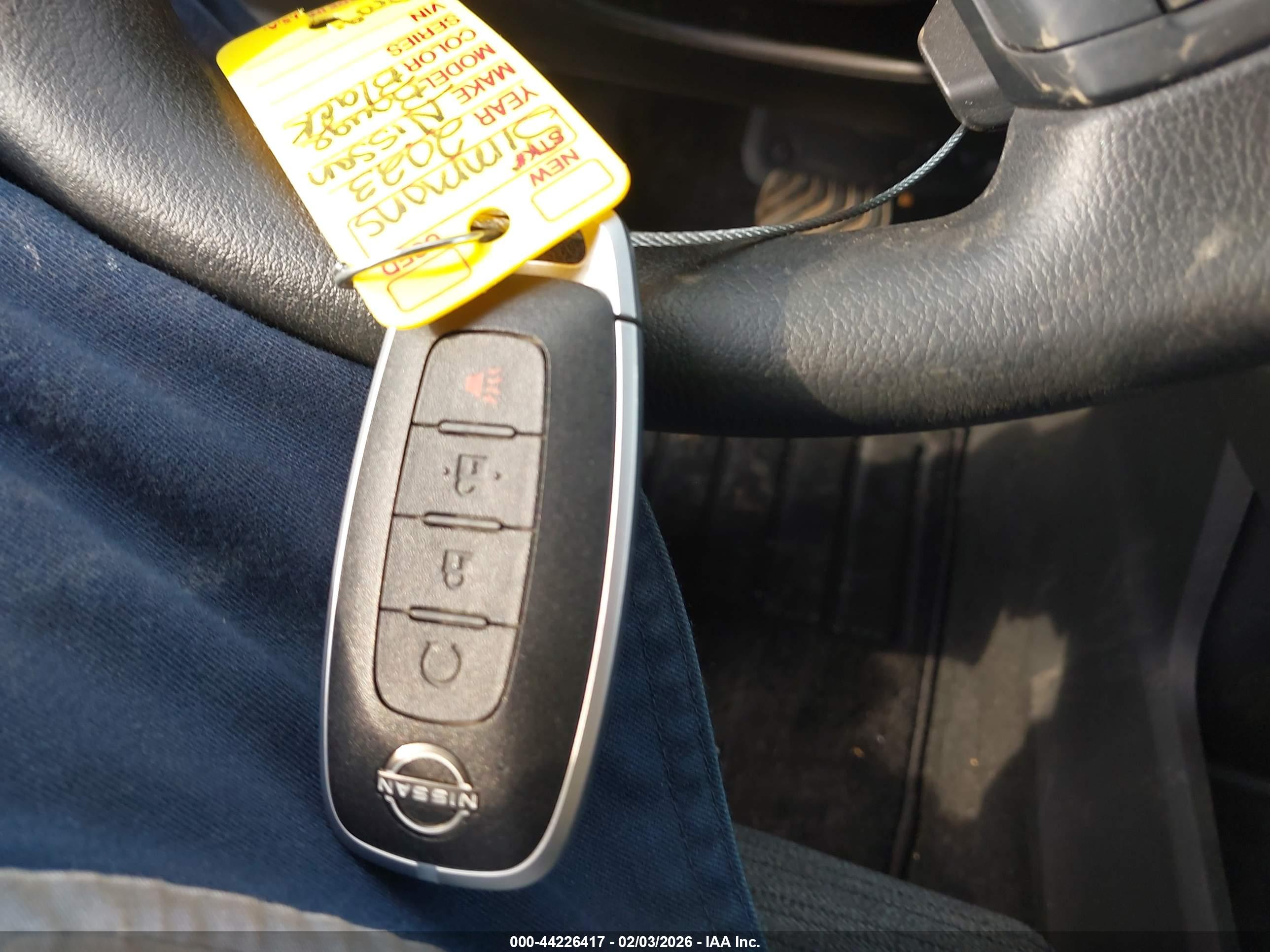 NISSAN ROGUE image 11