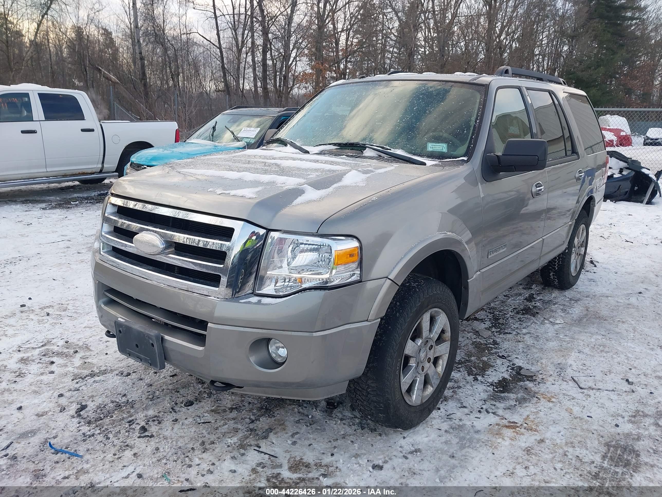 FORD EXPEDITION image 2