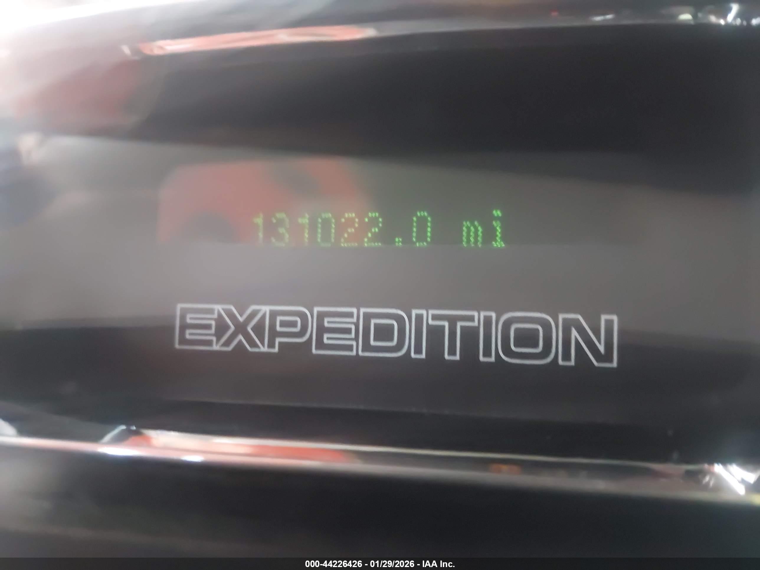 FORD EXPEDITION image 7
