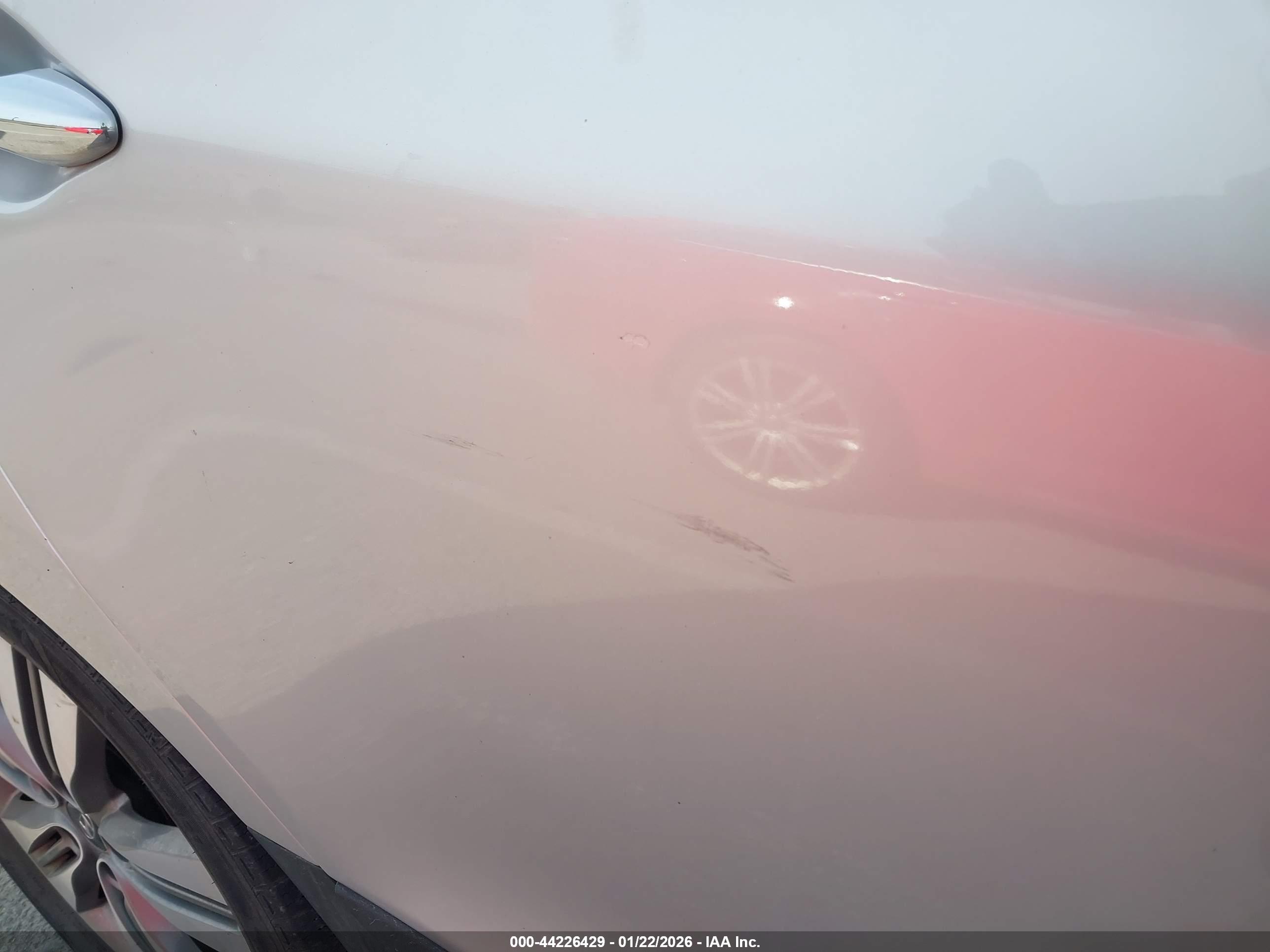 HYUNDAI TUCSON image 6