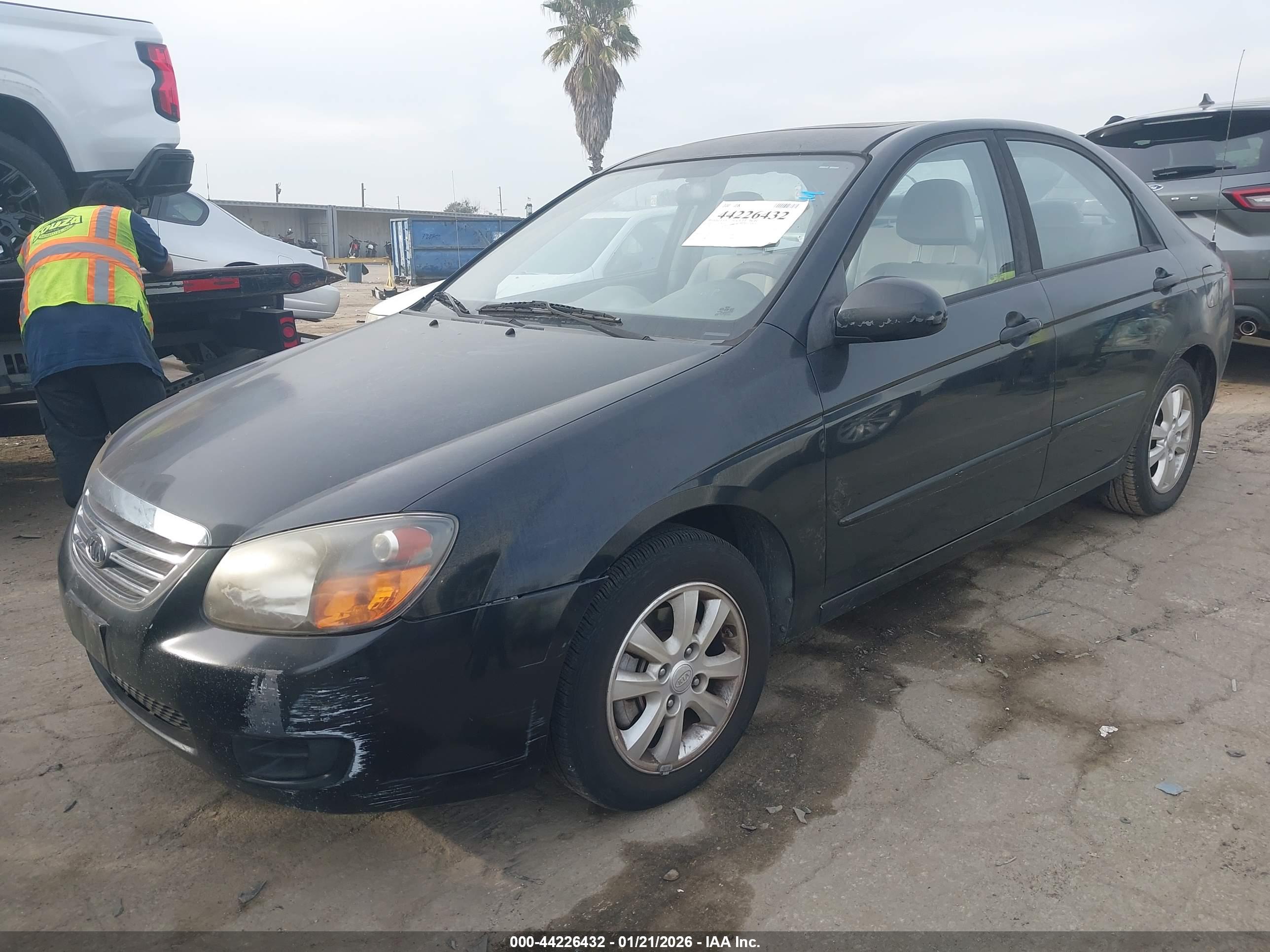 KIA SPECTRA image 2