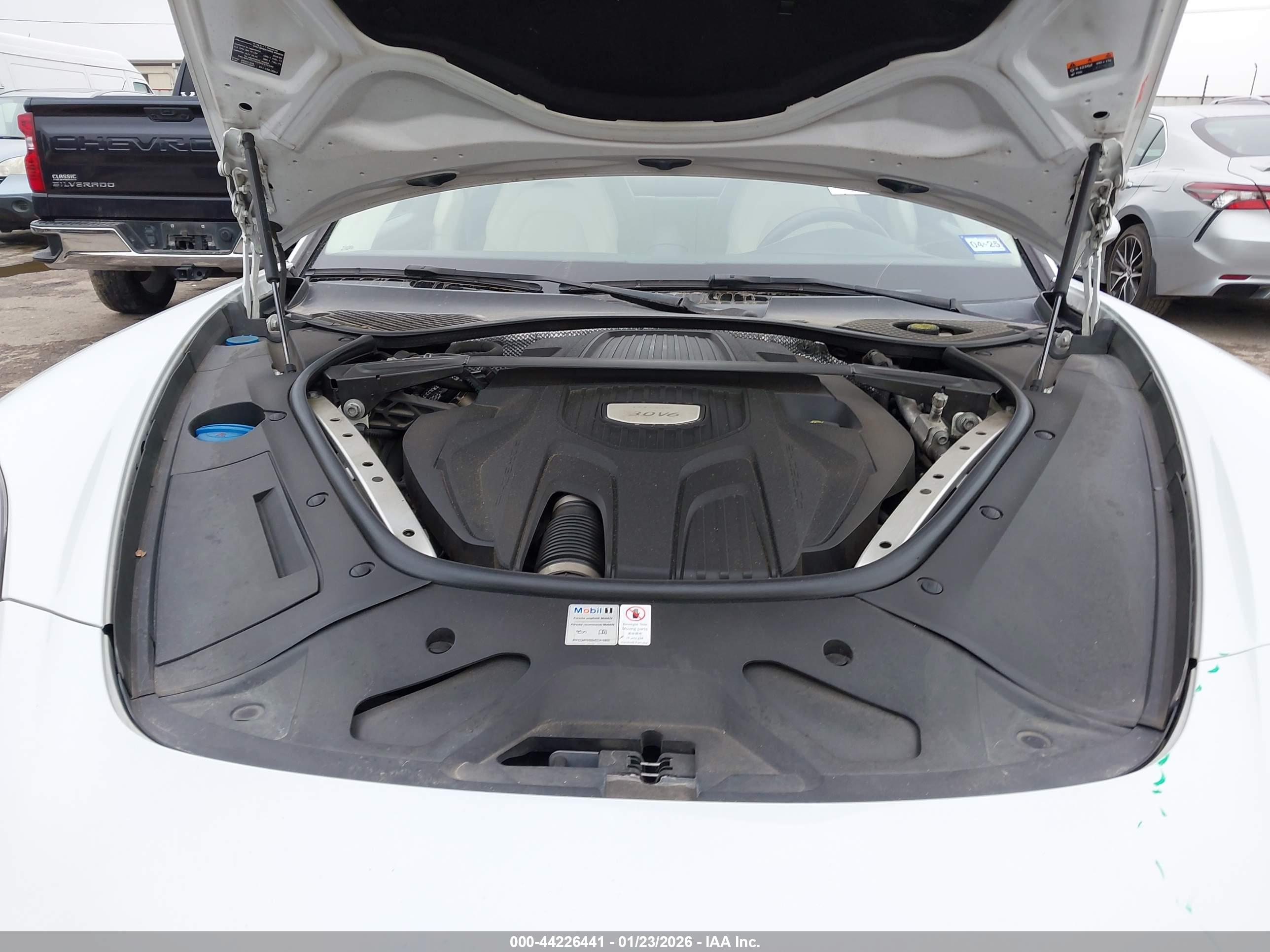 PORSCHE PANAMERA image 10