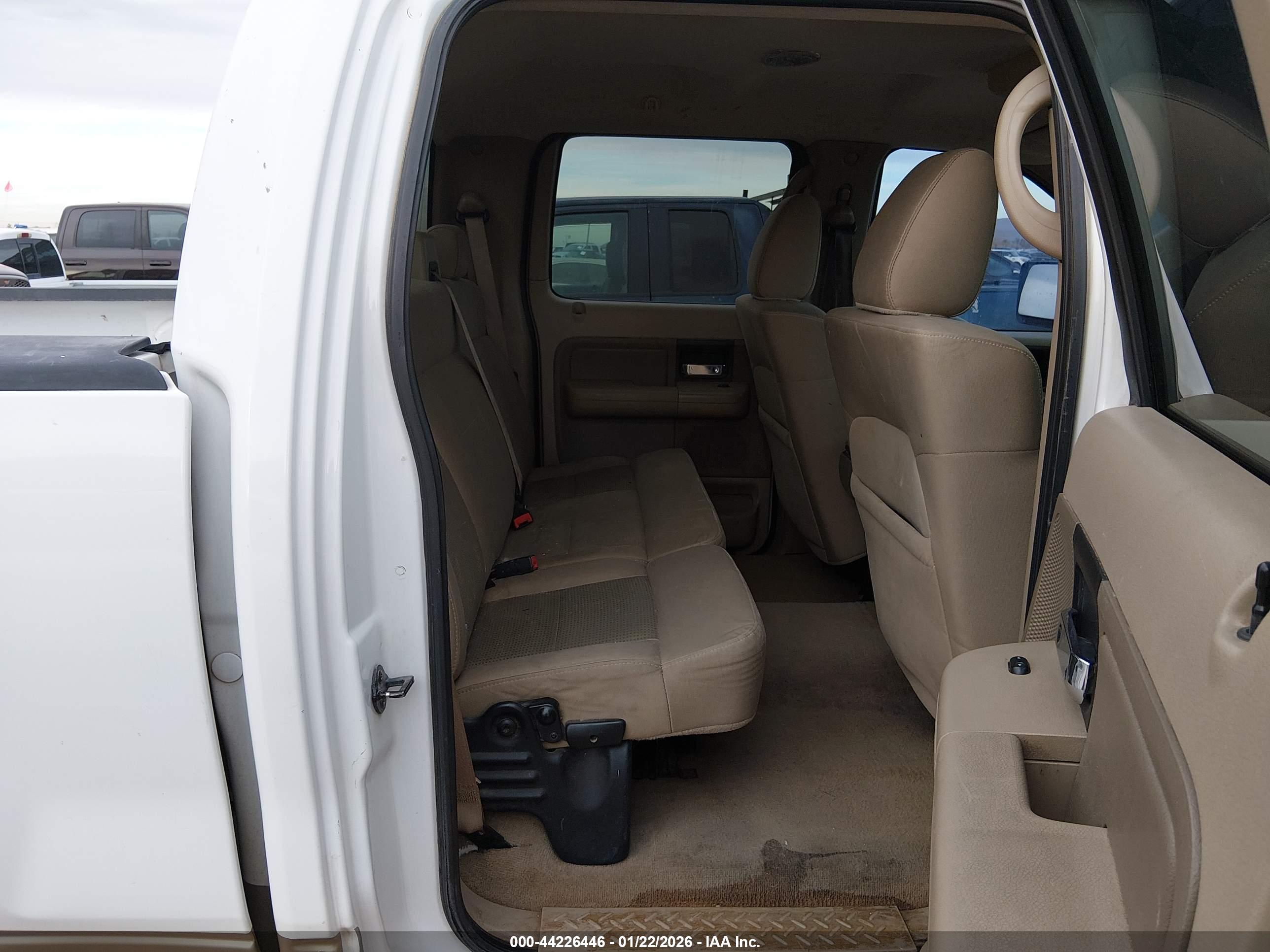 FORD F-150 image 8