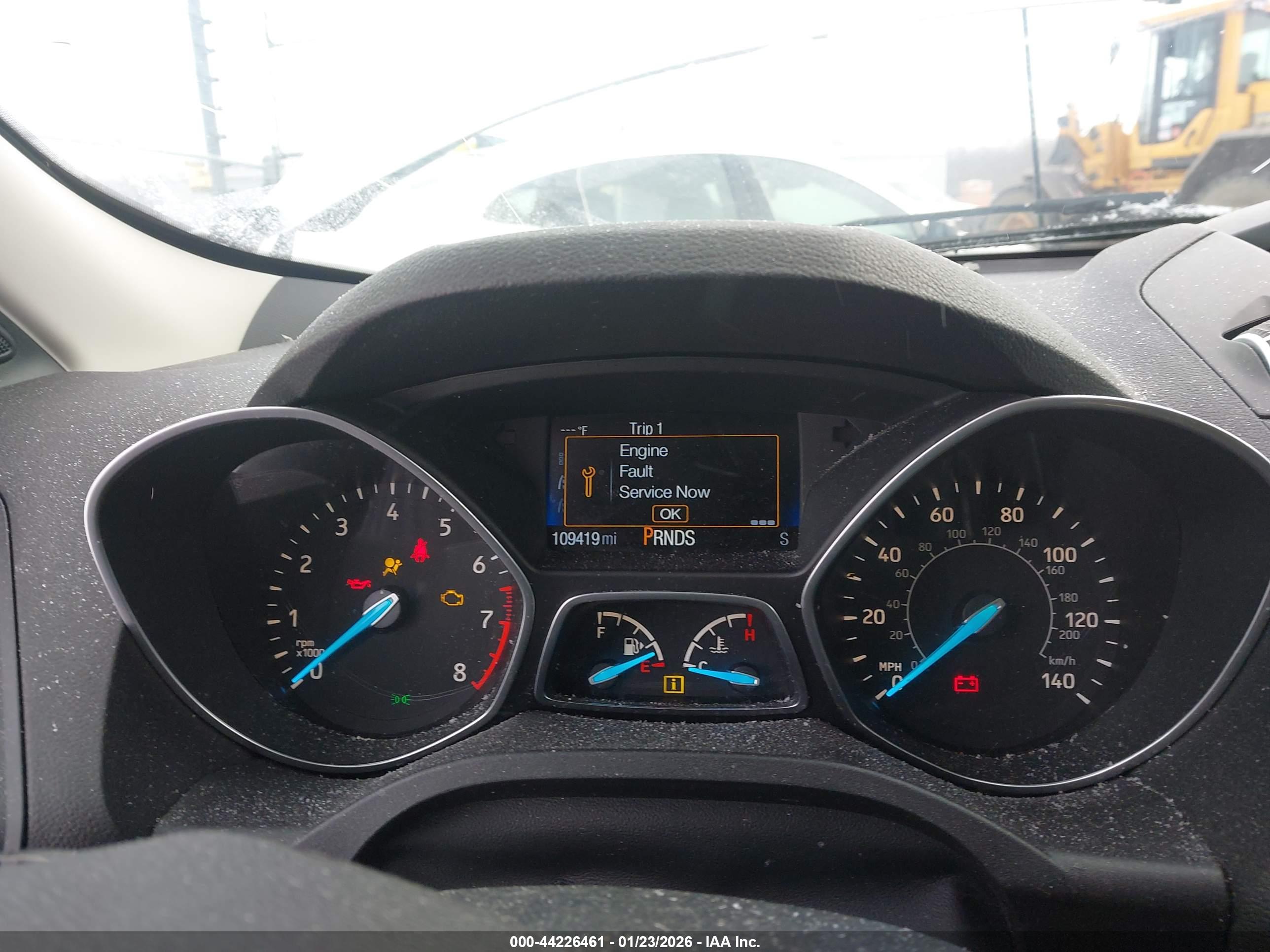 FORD ESCAPE image 7