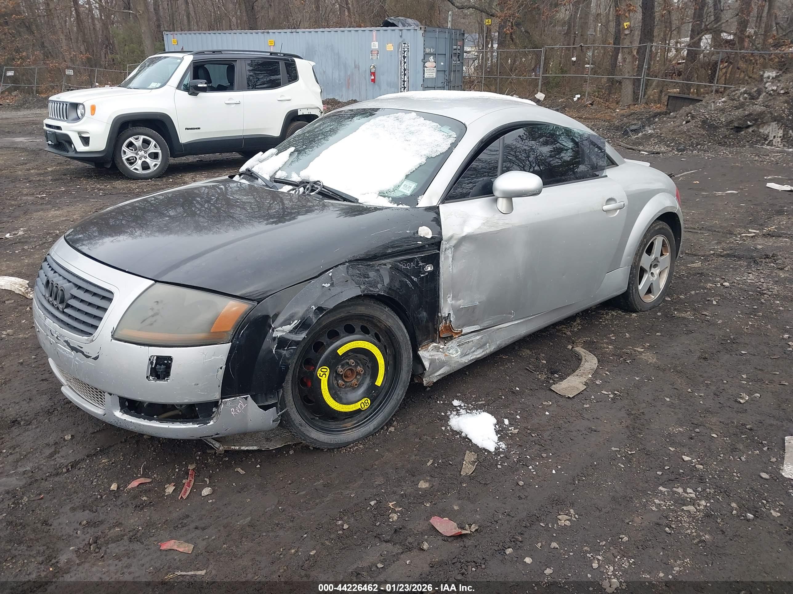 AUDI TT image 2