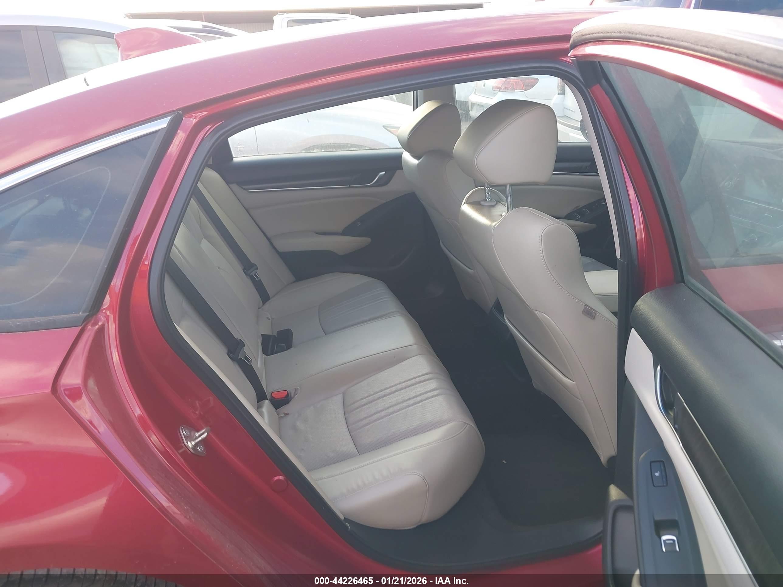 HONDA ACCORD image 8