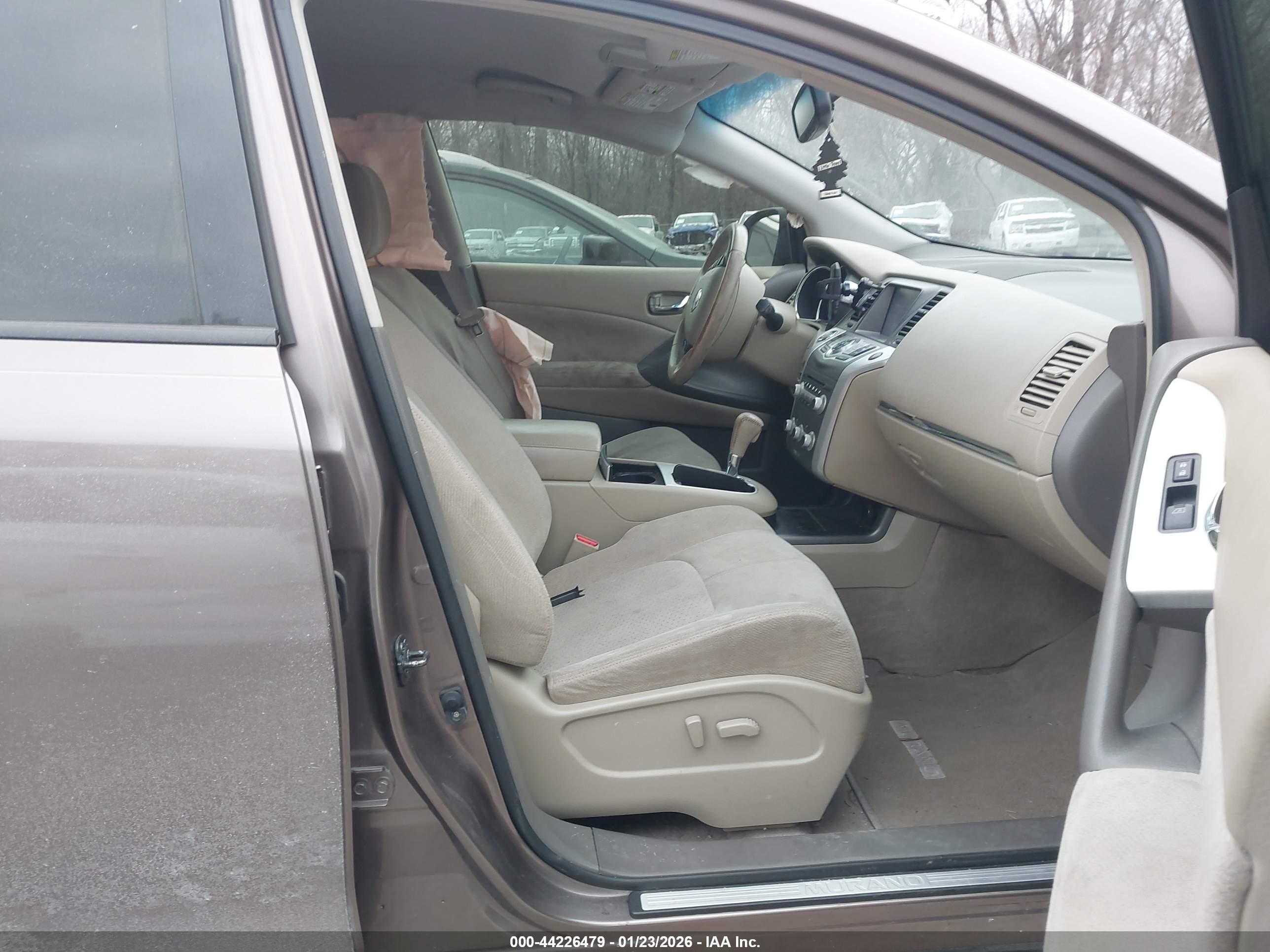 NISSAN MURANO image 5
