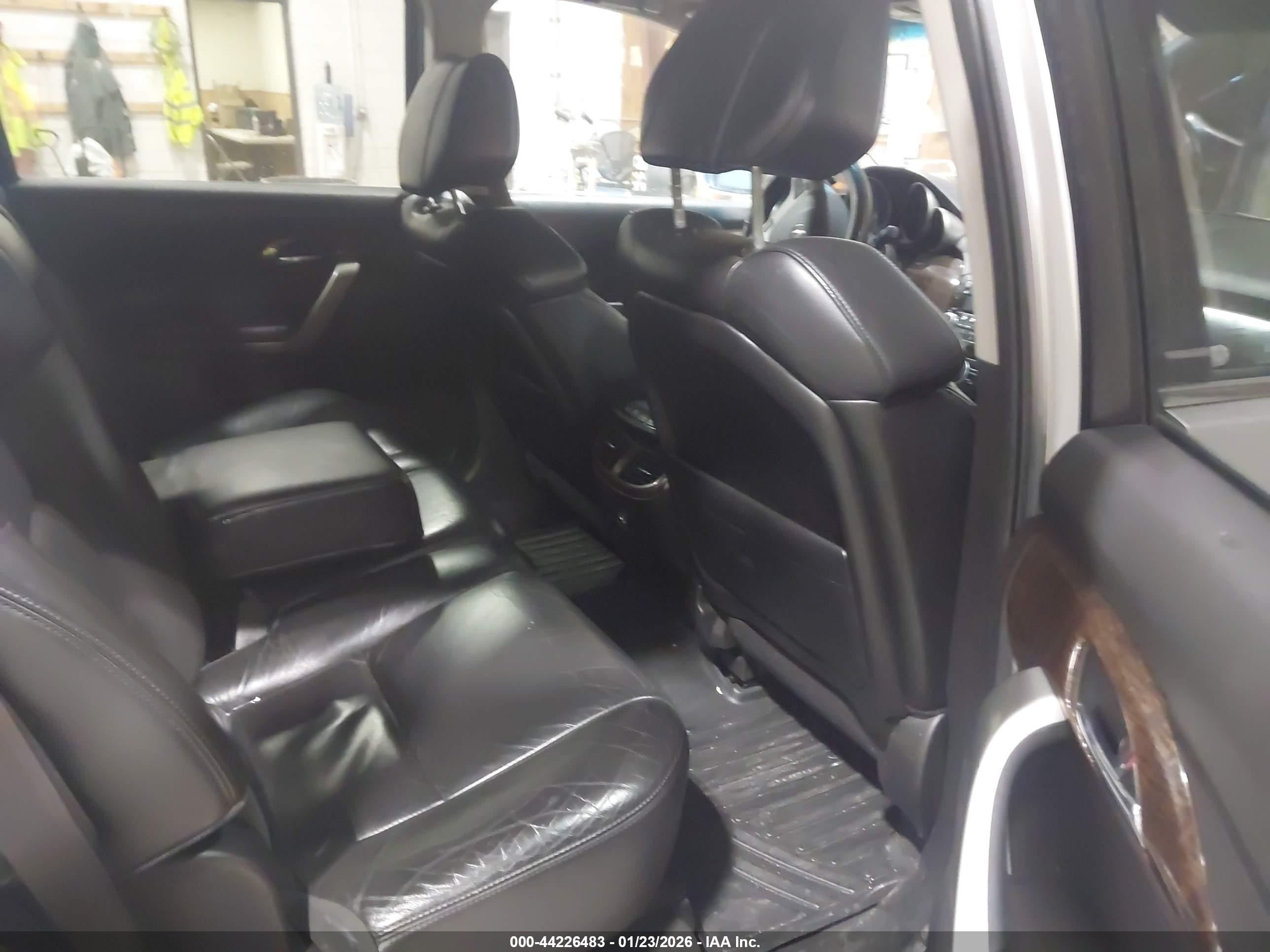 ACURA MDX image 8