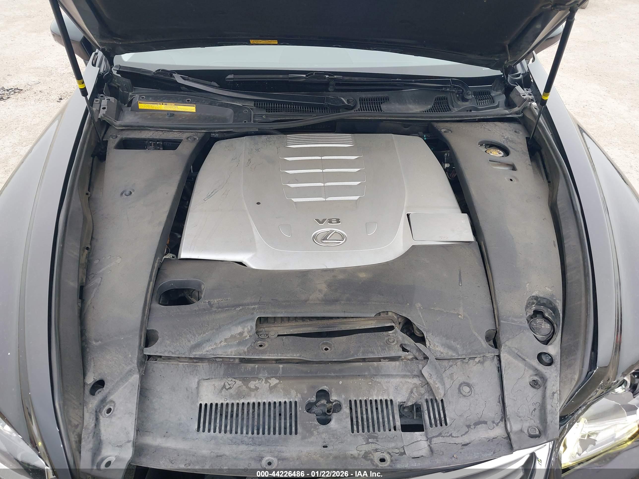 LEXUS LS image 10