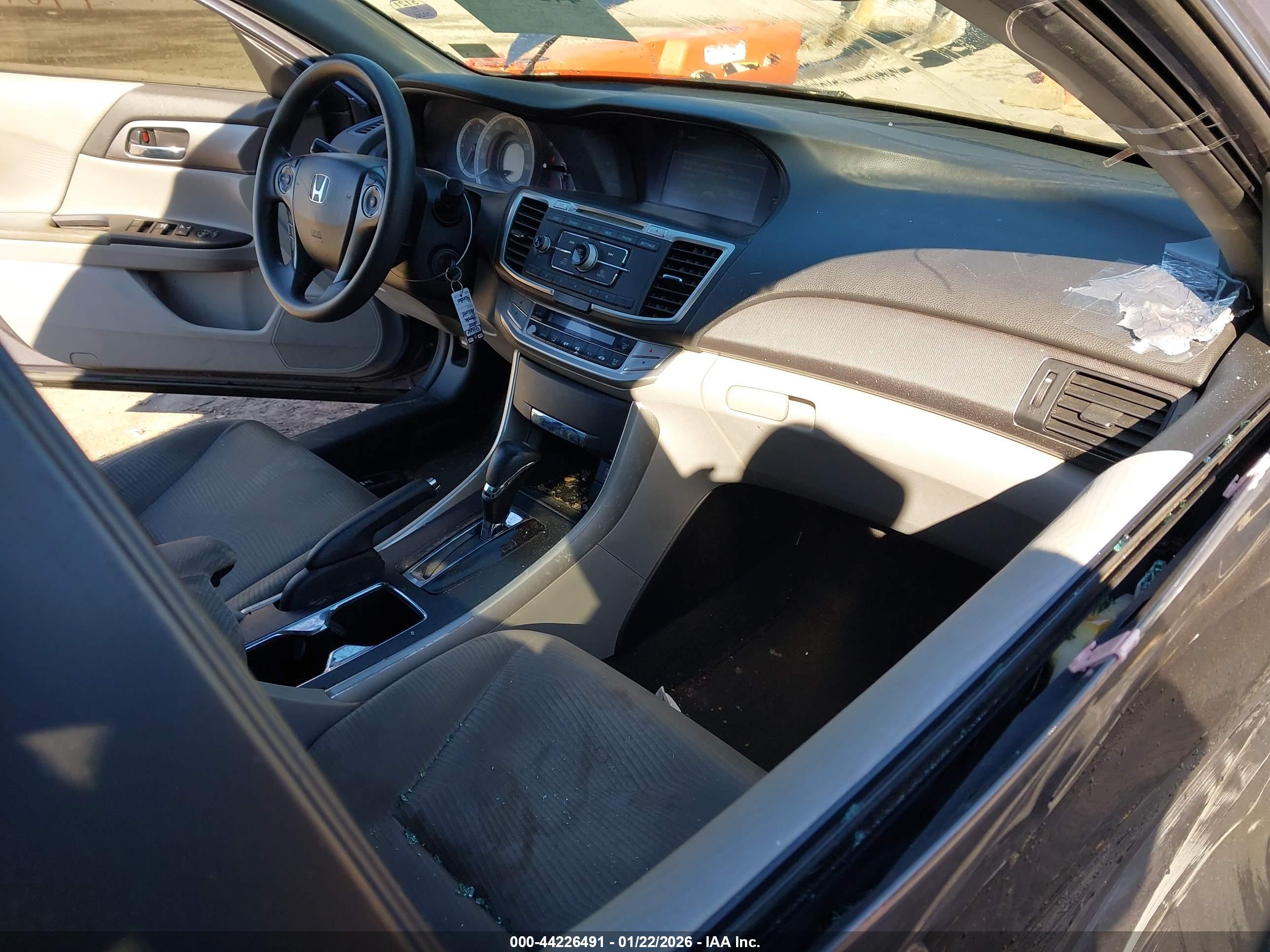 HONDA ACCORD image 5