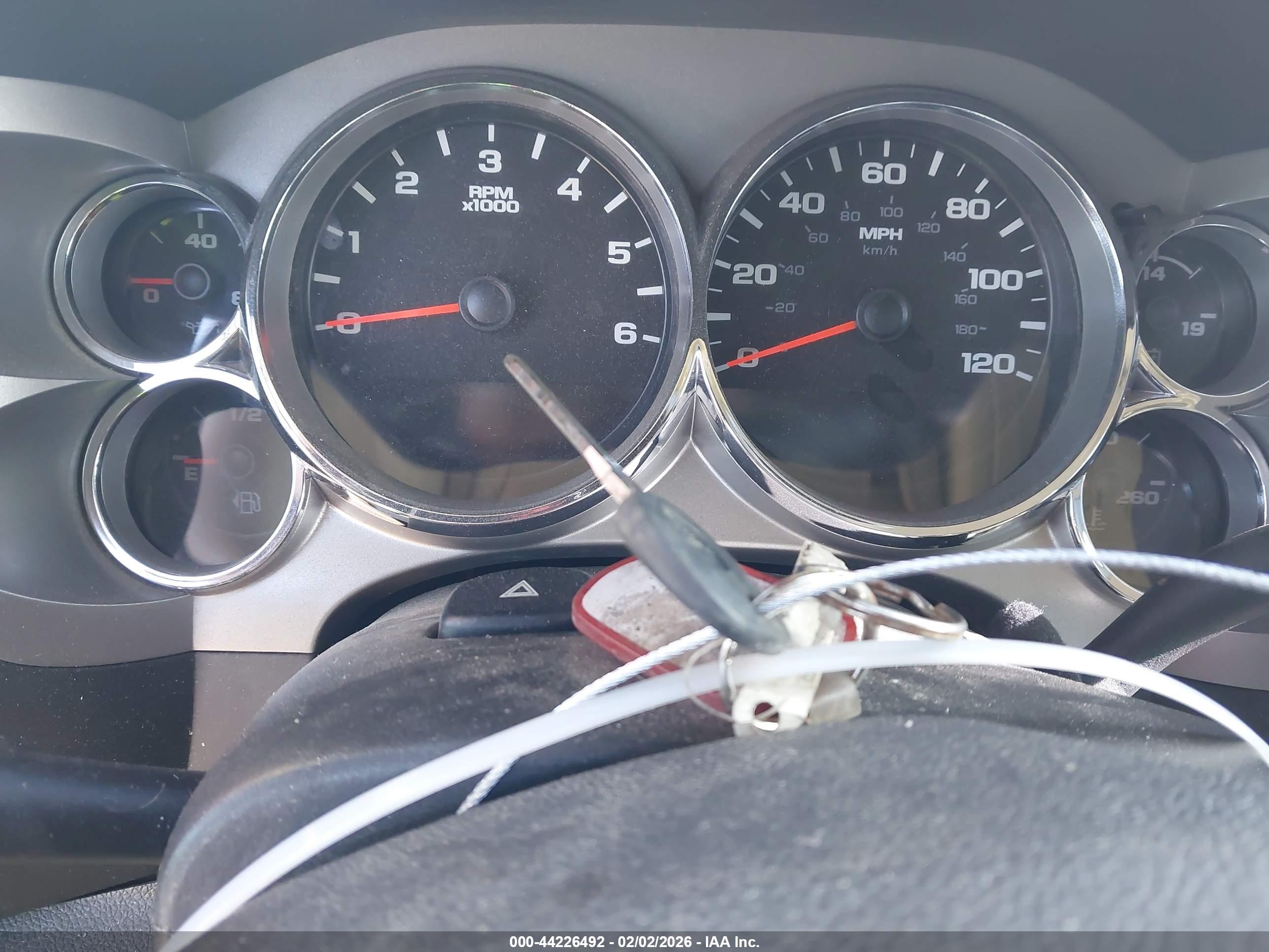 GMC SIERRA image 11