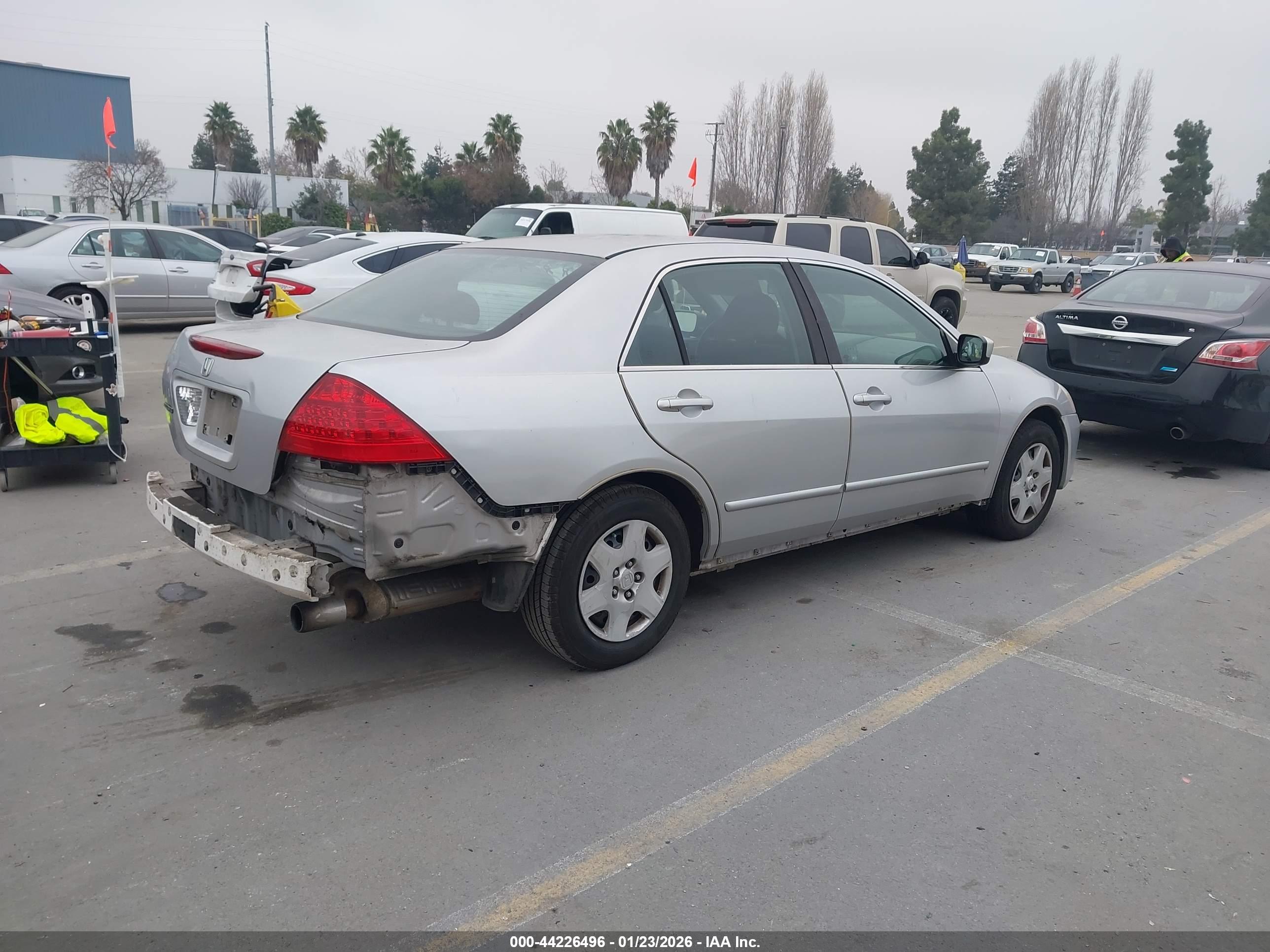 HONDA ACCORD image 4