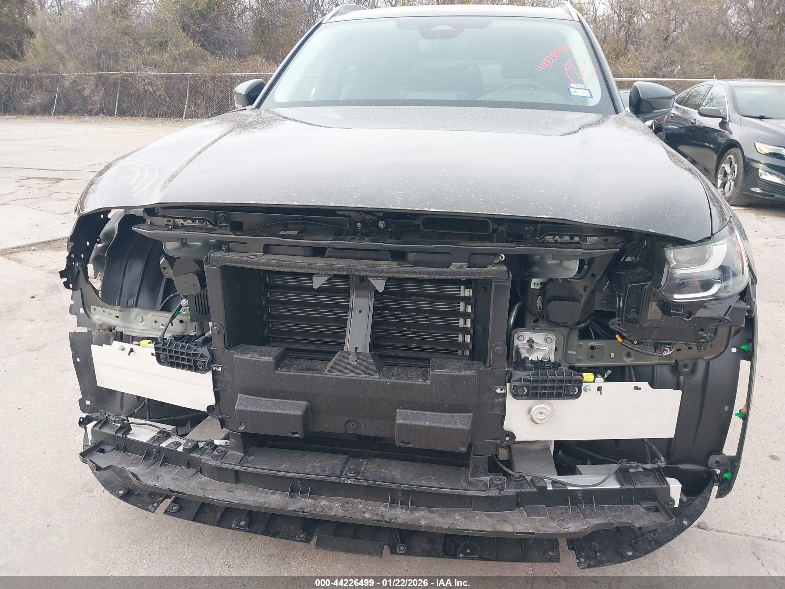 MAZDA CX-90 image 6