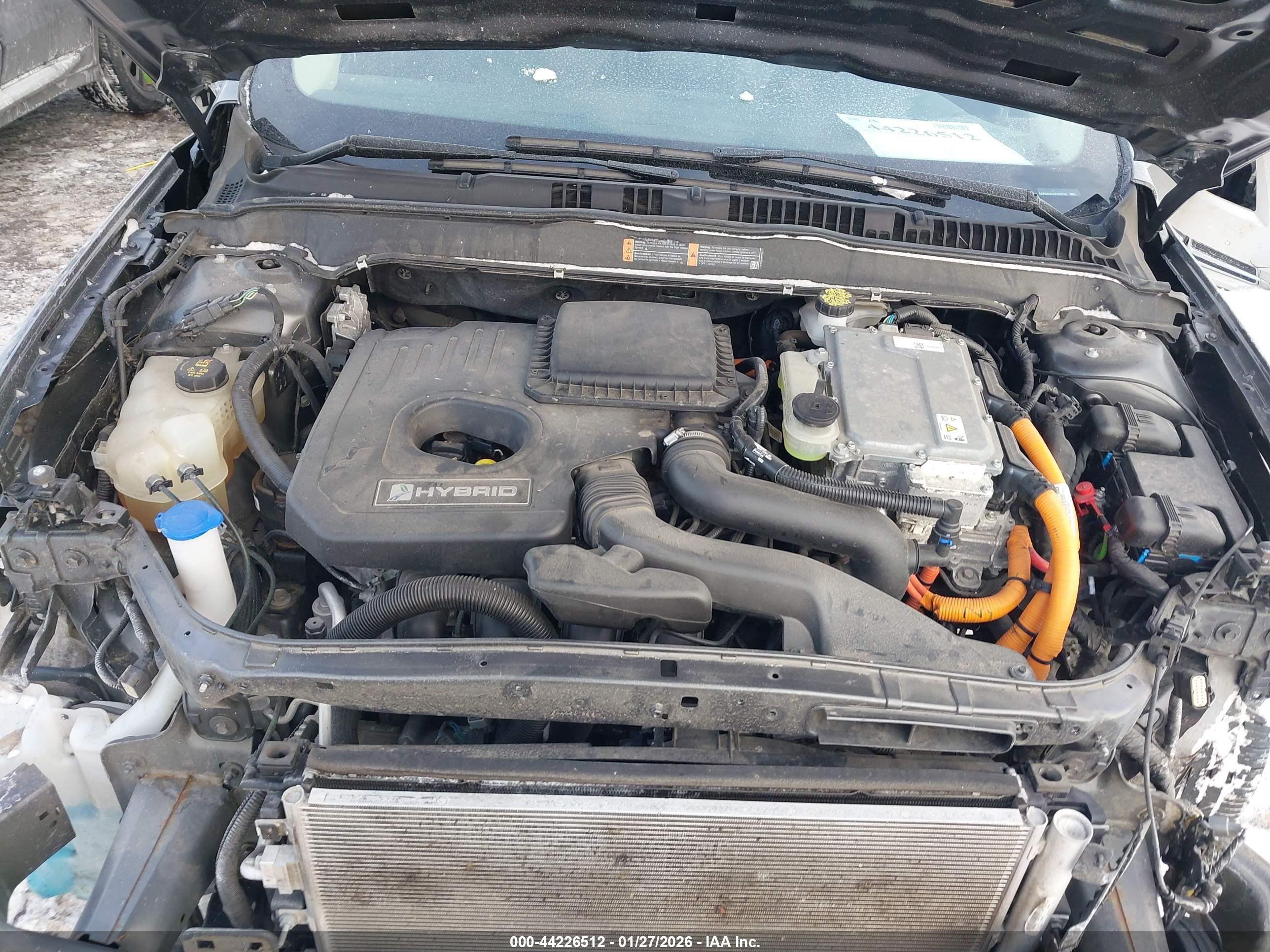 FORD FUSION image 10