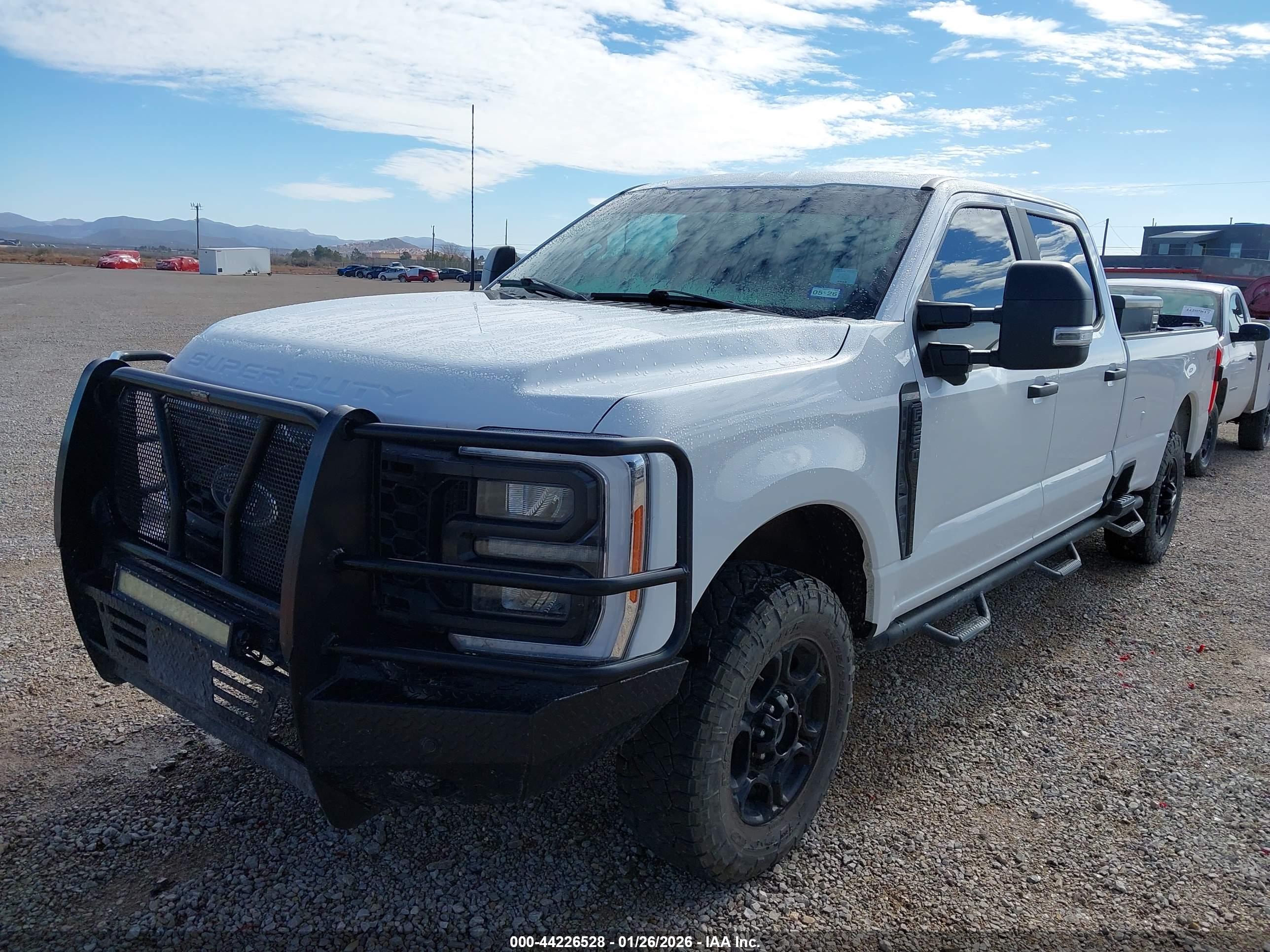 FORD F-250 image 6