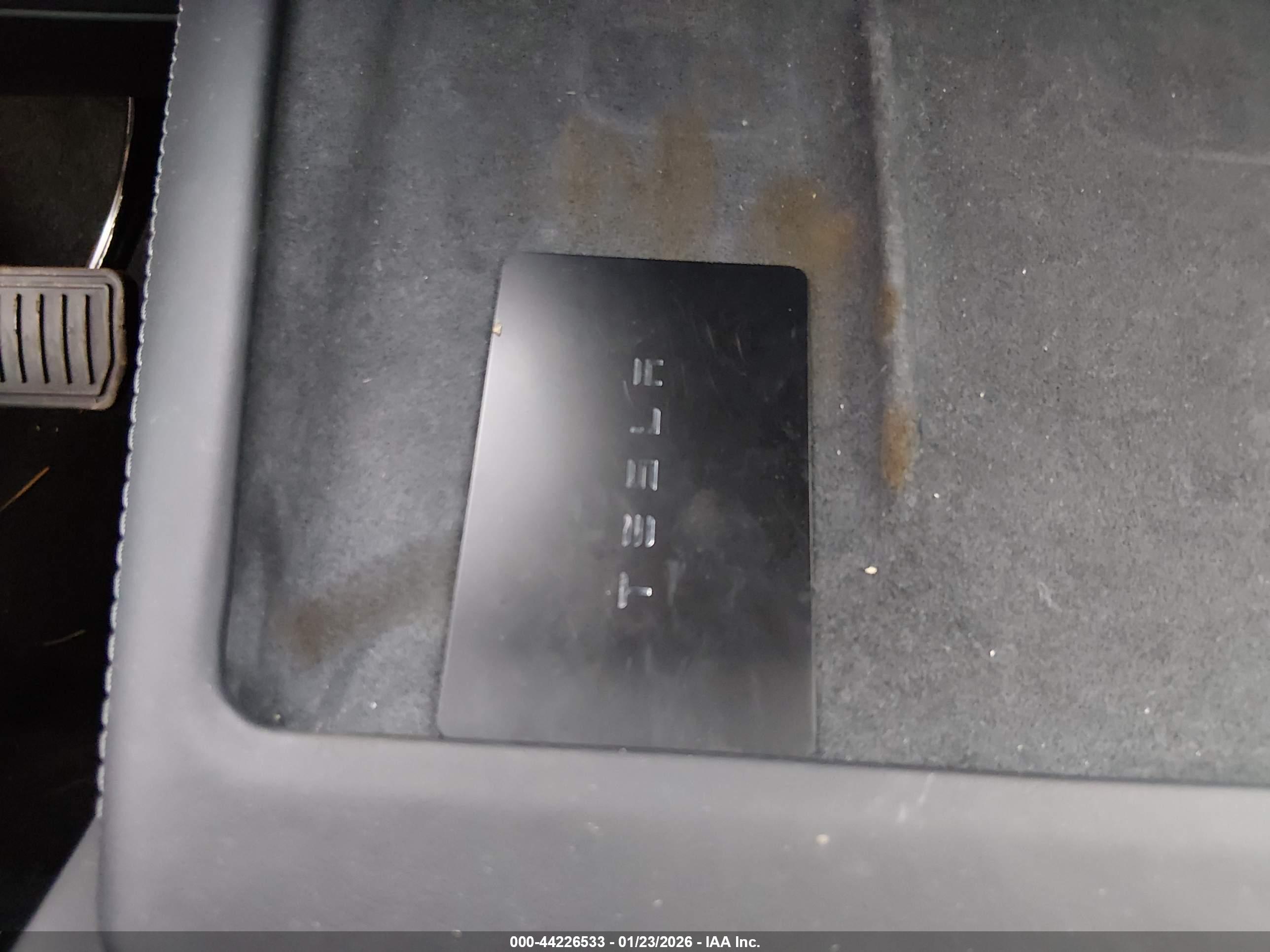 TESLA MODEL image 11