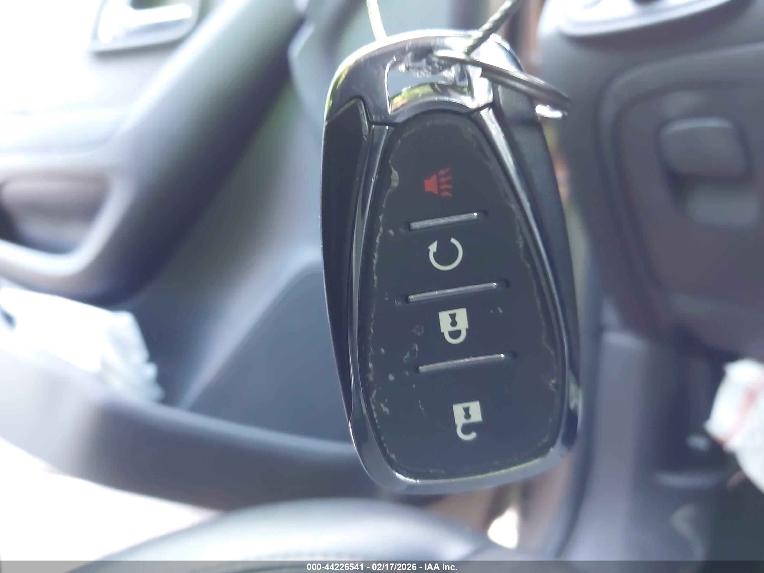 CHEVROLET TRAX image 11
