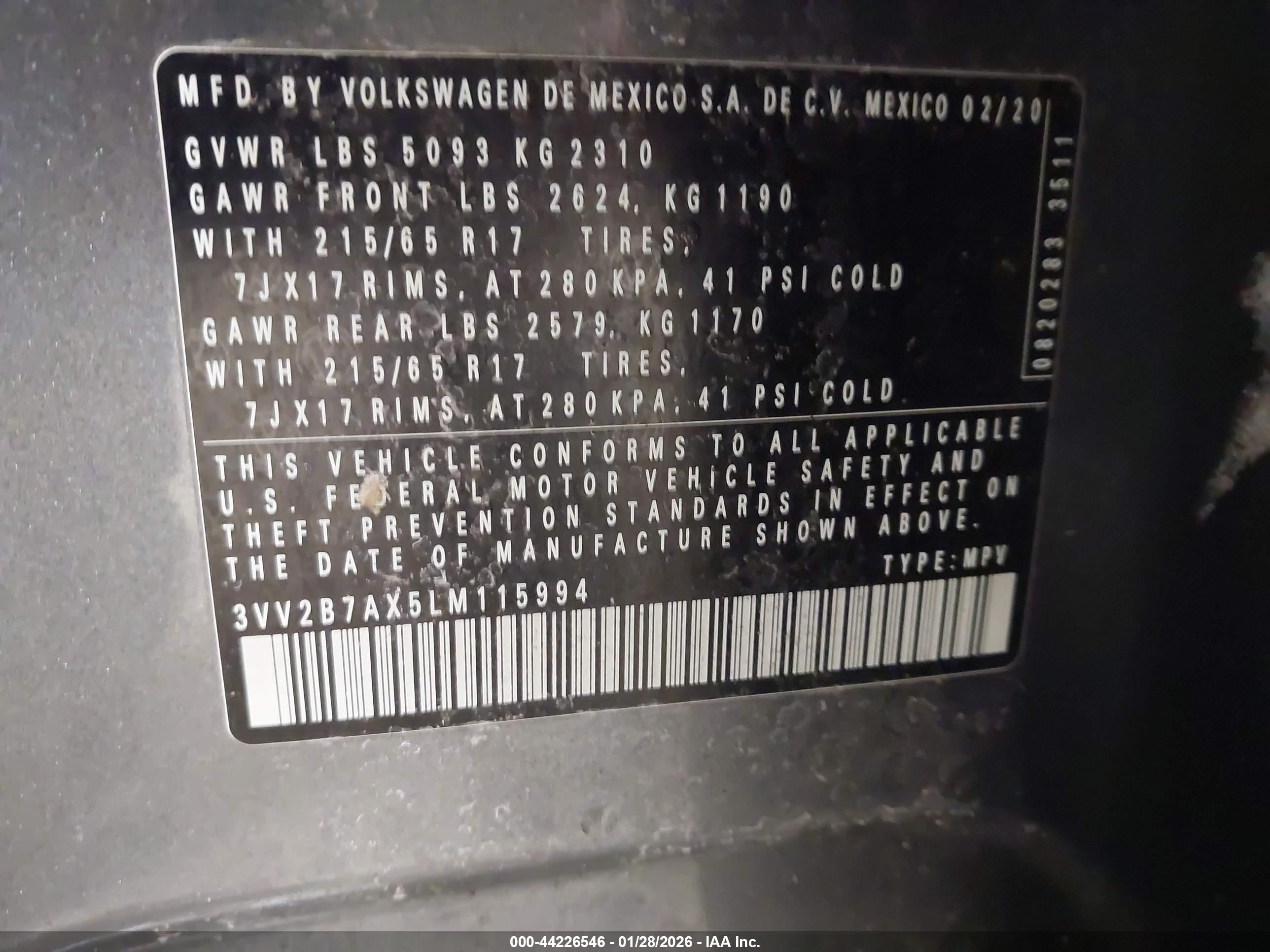VOLKSWAGEN TIGUAN image 9