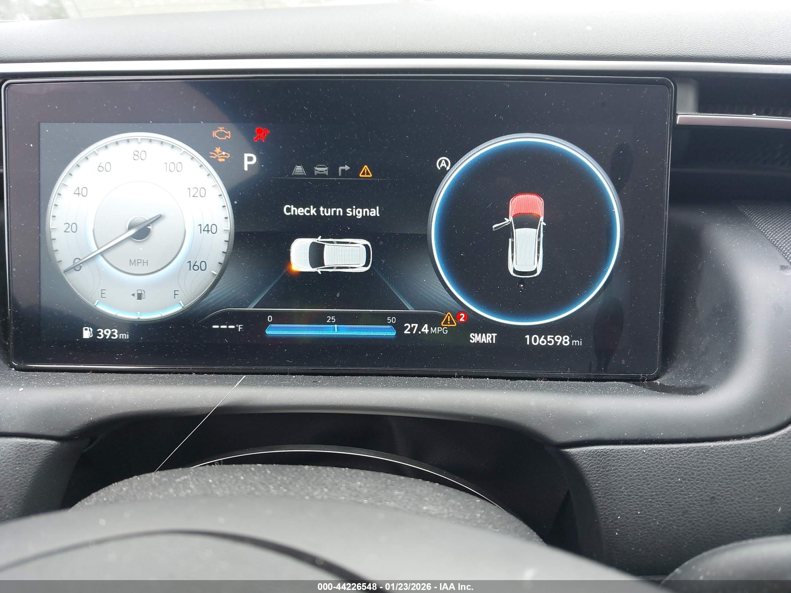 HYUNDAI TUCSON image 7