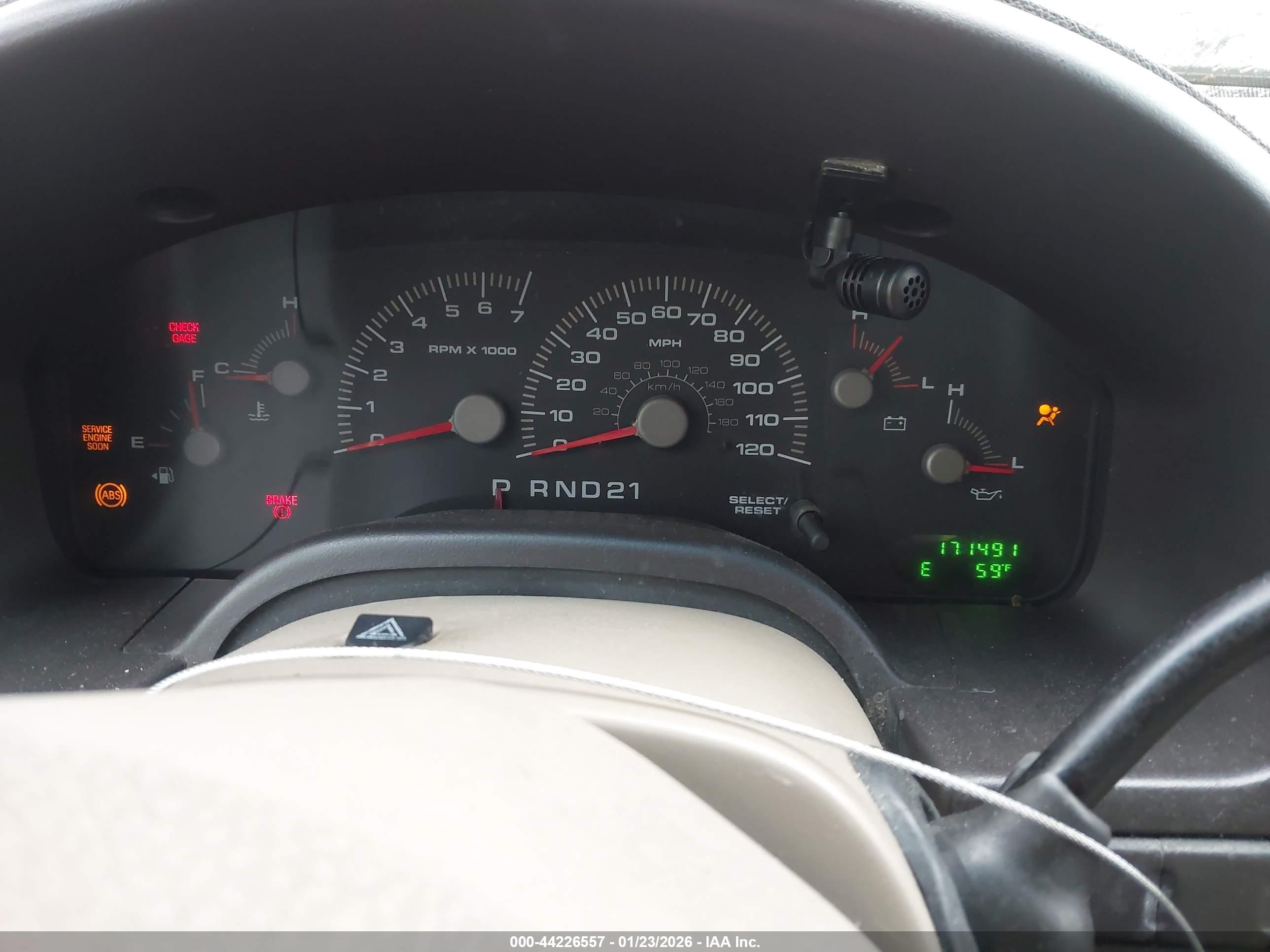 FORD EXPEDITION image 7