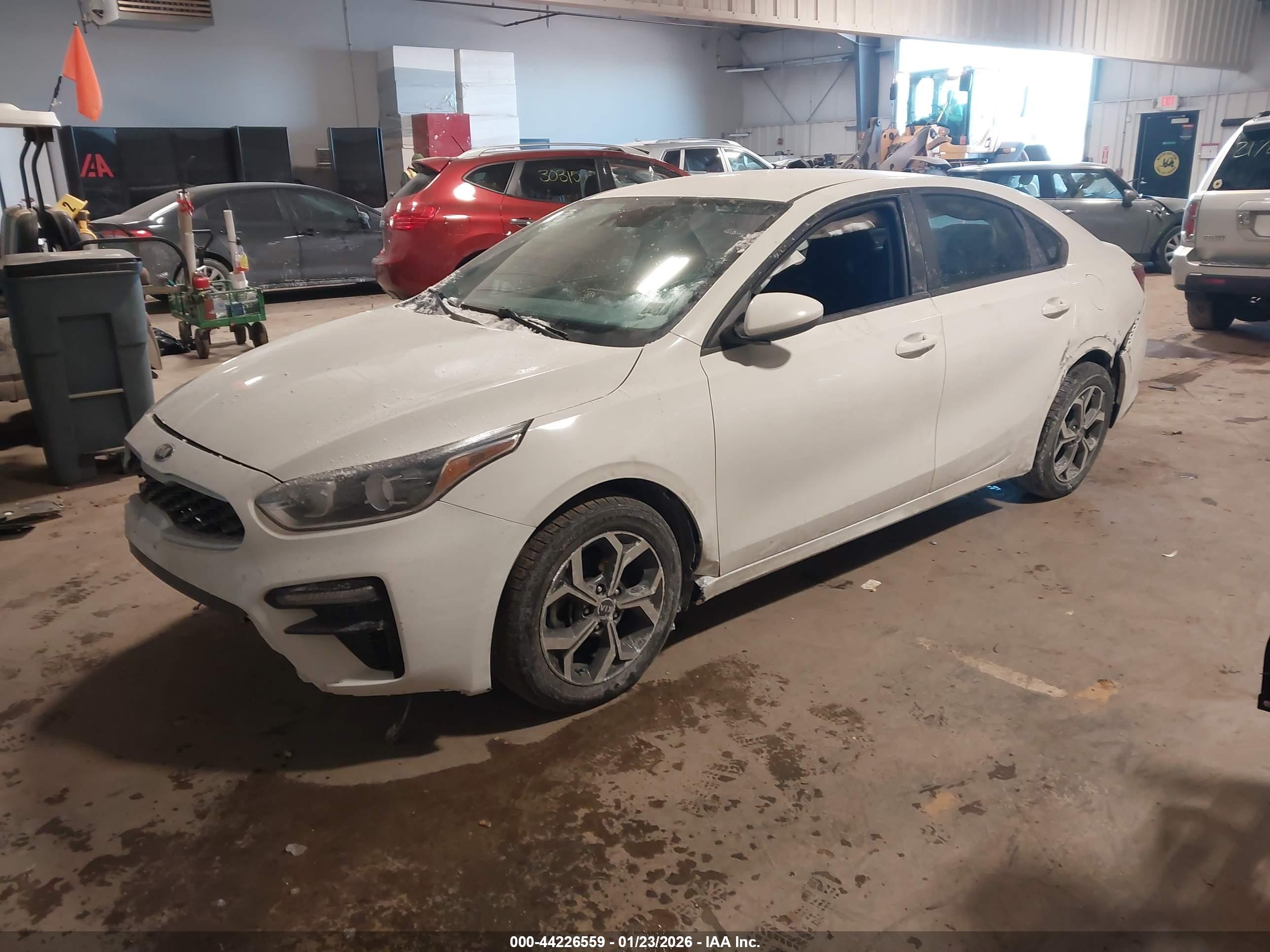 KIA FORTE image 2