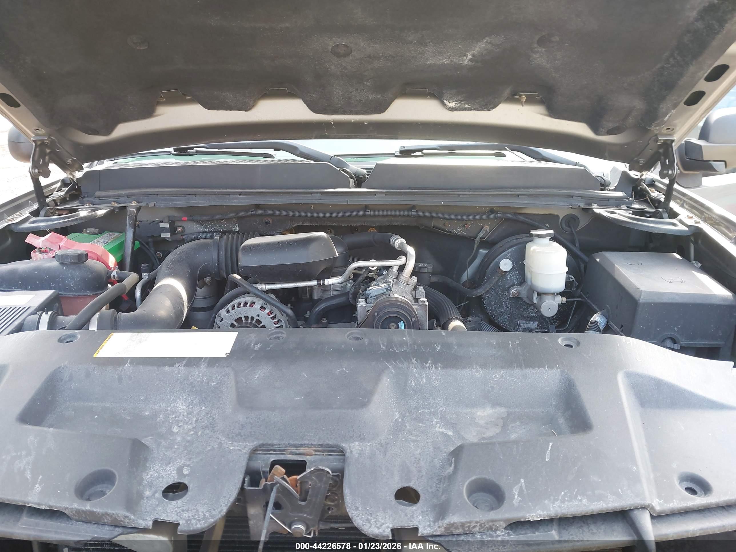 GMC SIERRA image 10