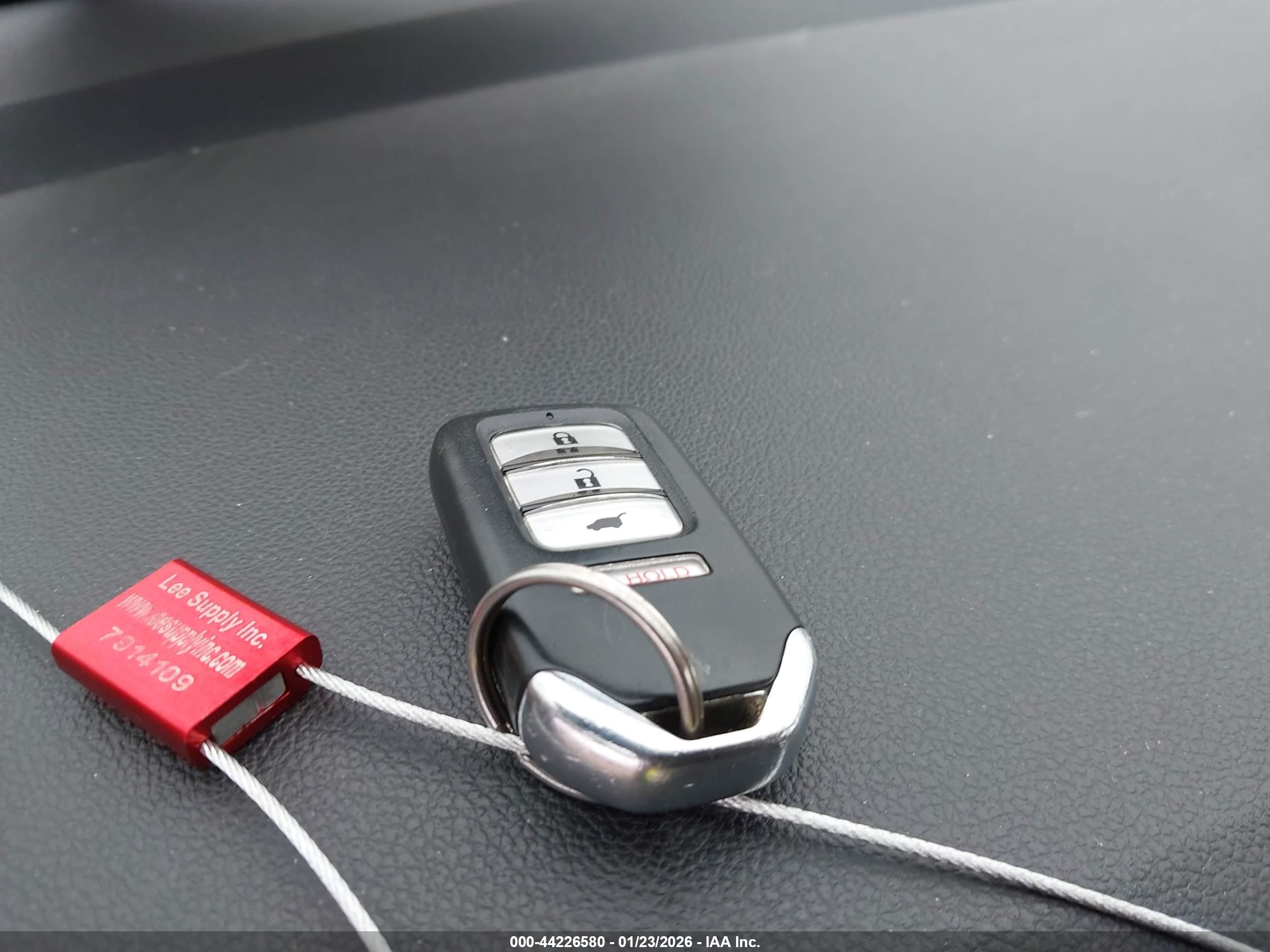 HONDA CR-V image 11