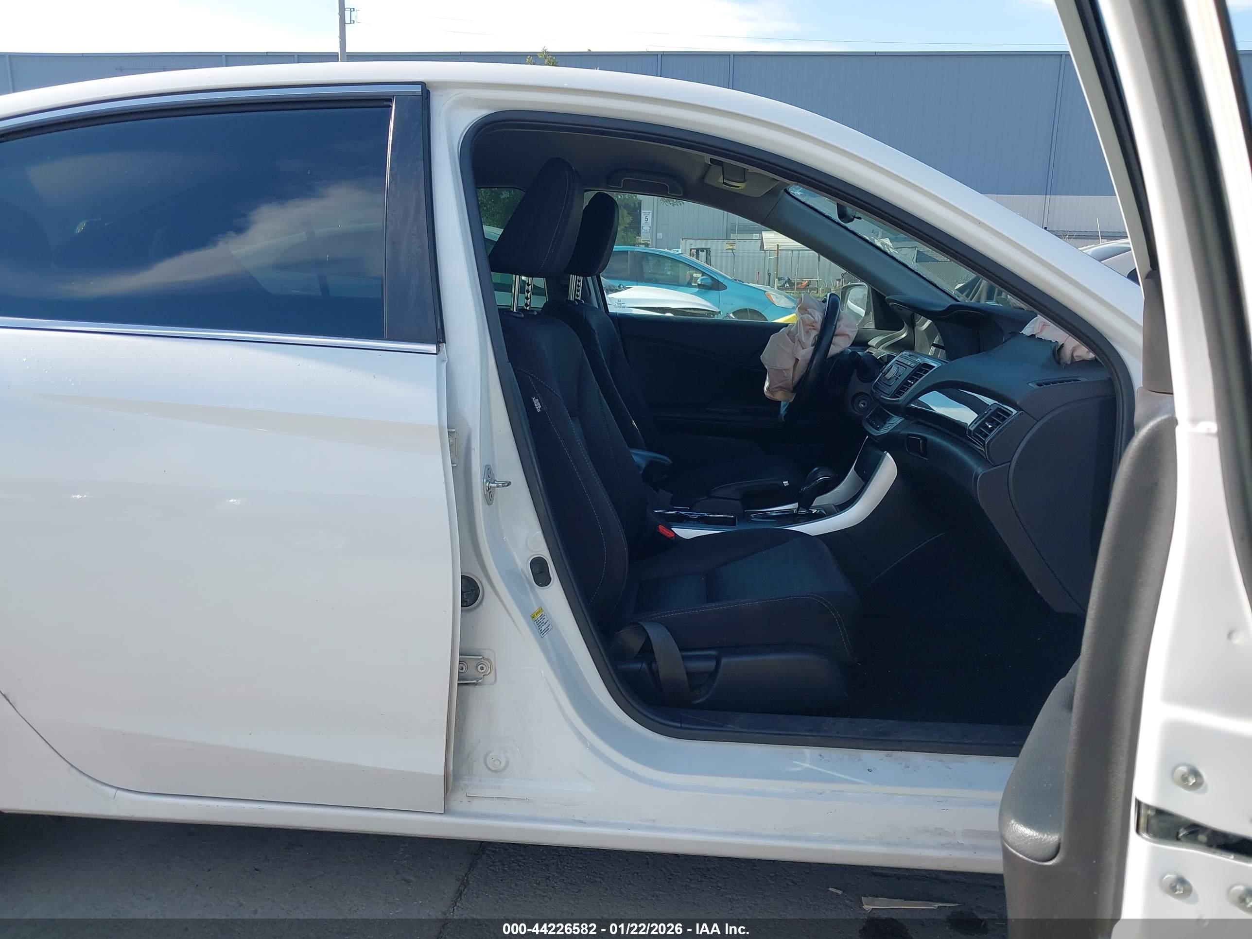 HONDA ACCORD image 5