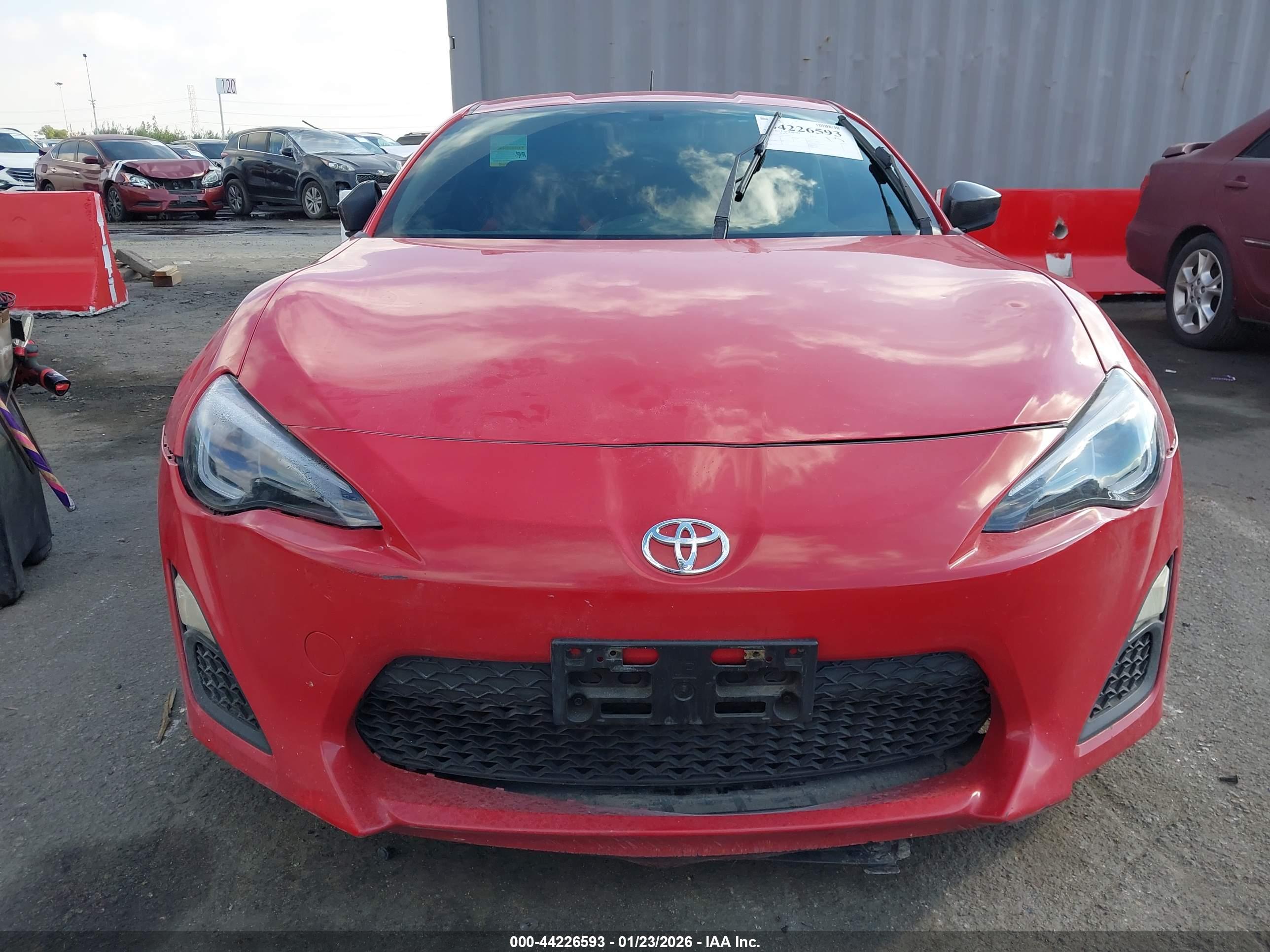 SCION FR-S image 6