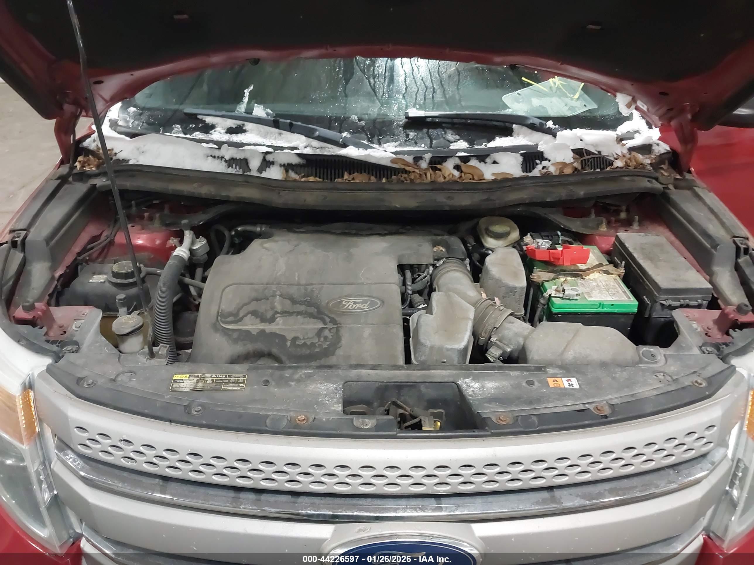 FORD EXPLORER image 10