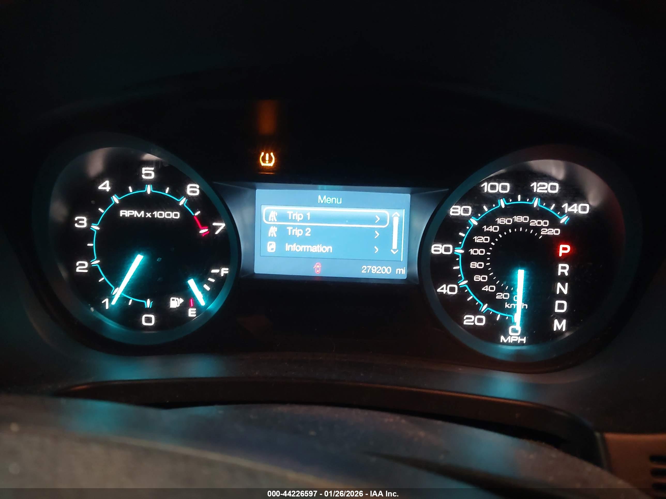 FORD EXPLORER image 7