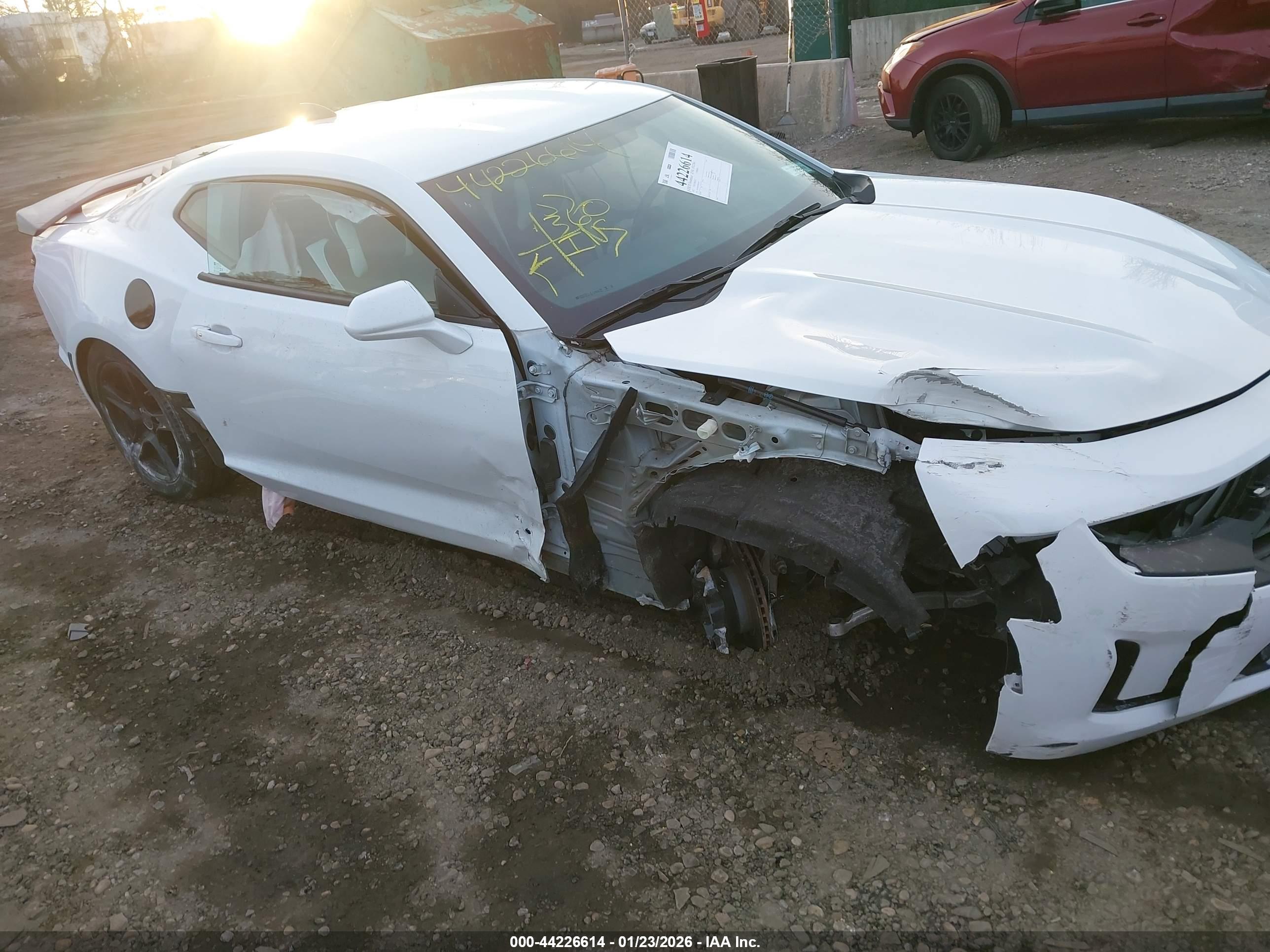 CHEVROLET CAMARO image 6