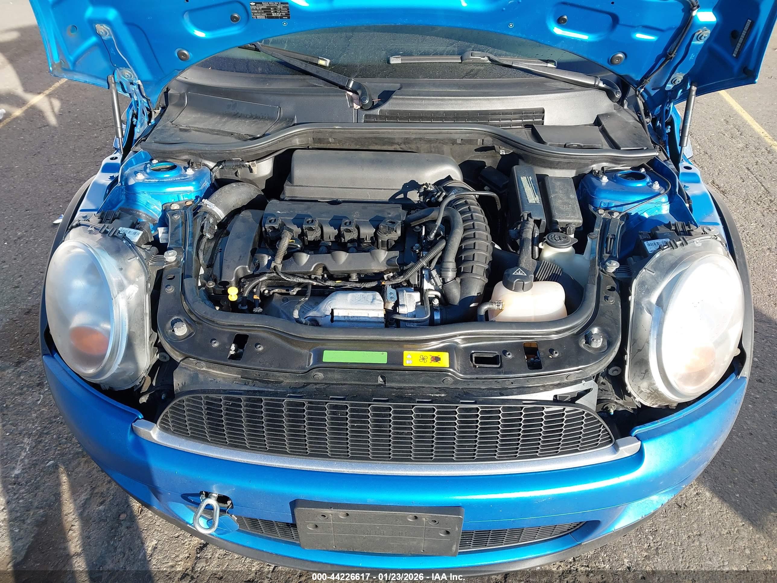 MINI COOPER image 10
