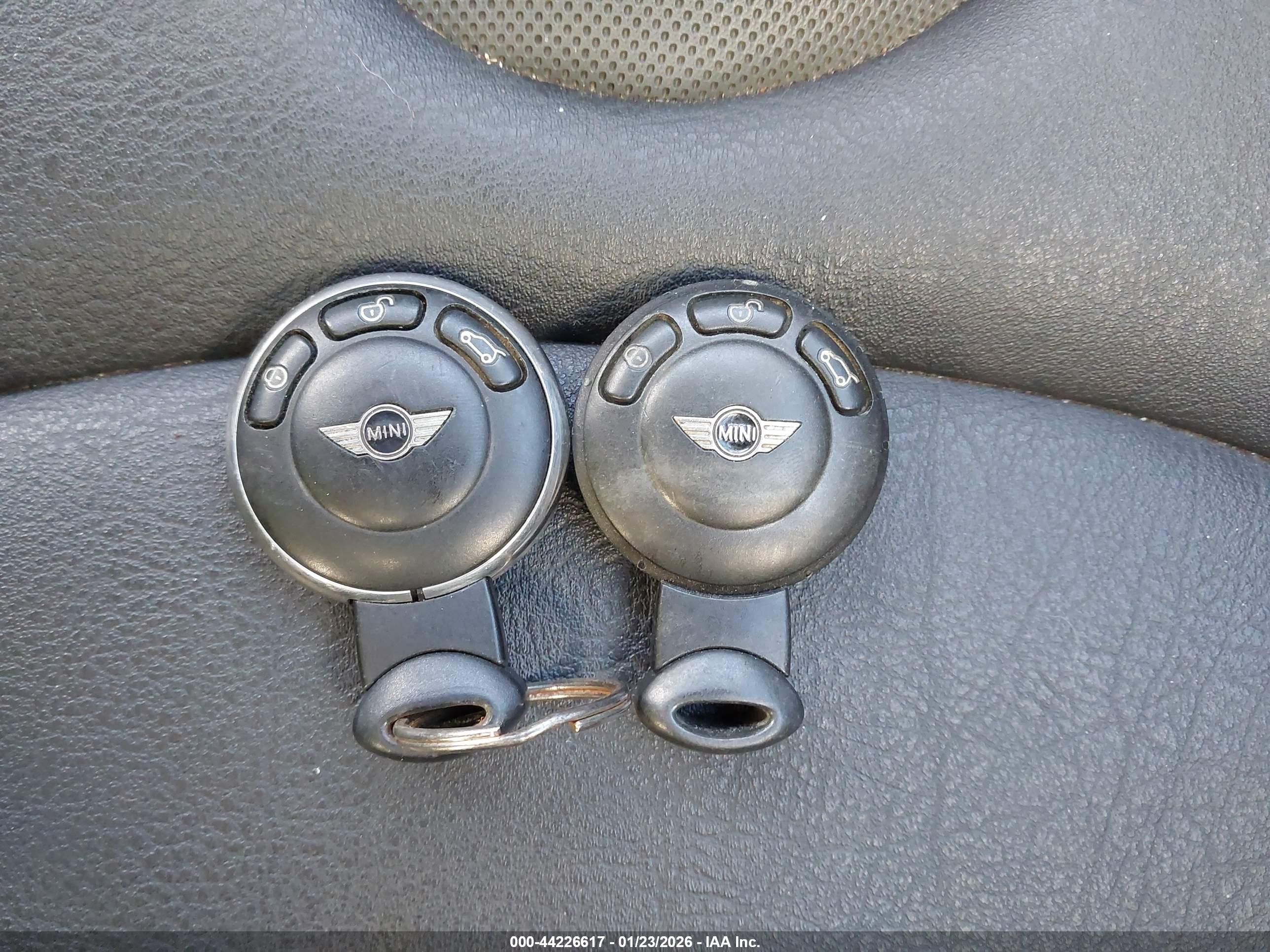 MINI COOPER image 11