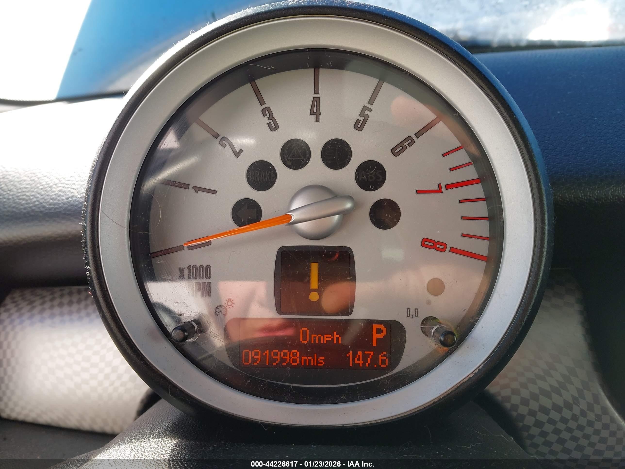 MINI COOPER image 7