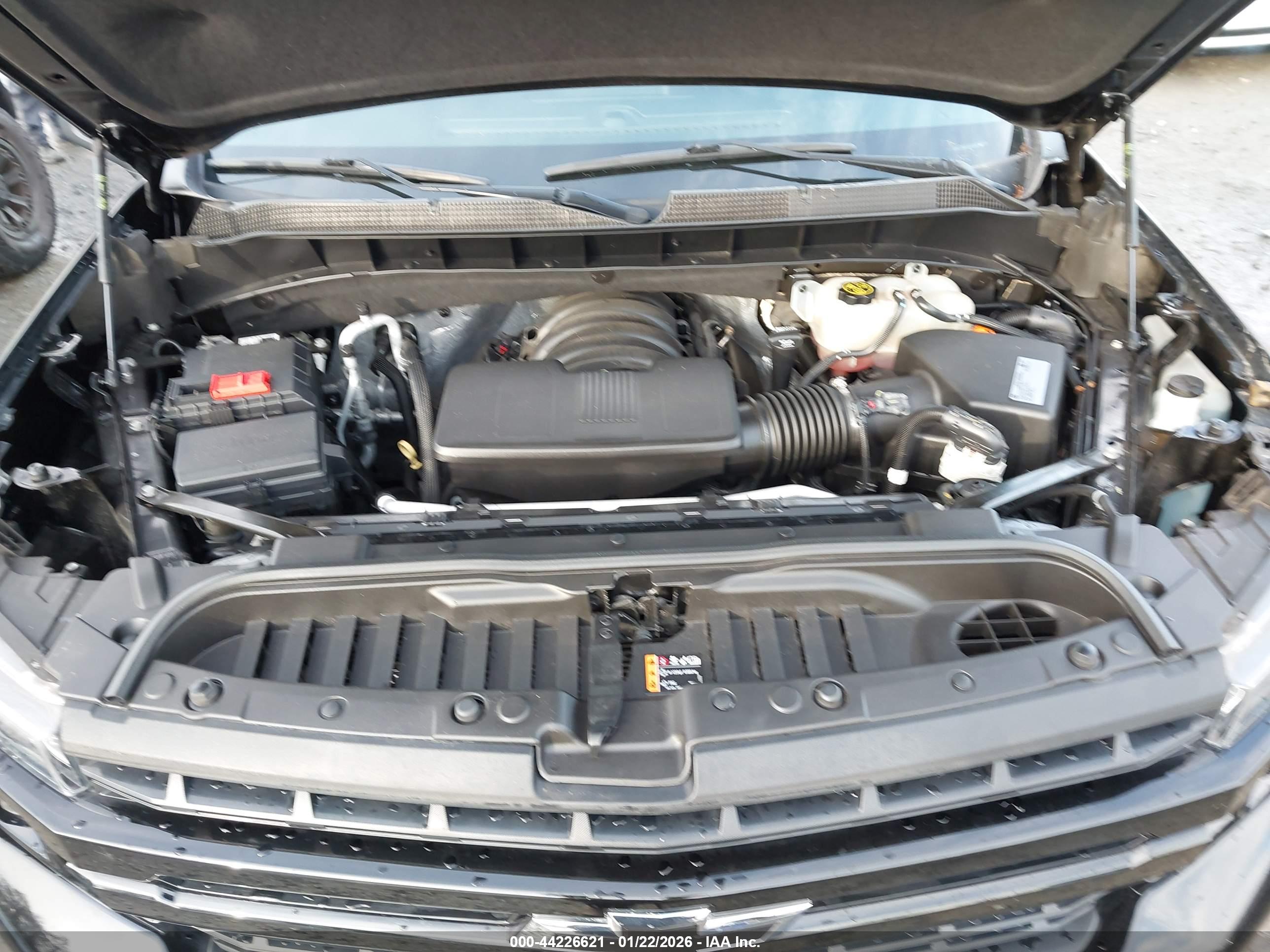 CHEVROLET SILVERADO image 10