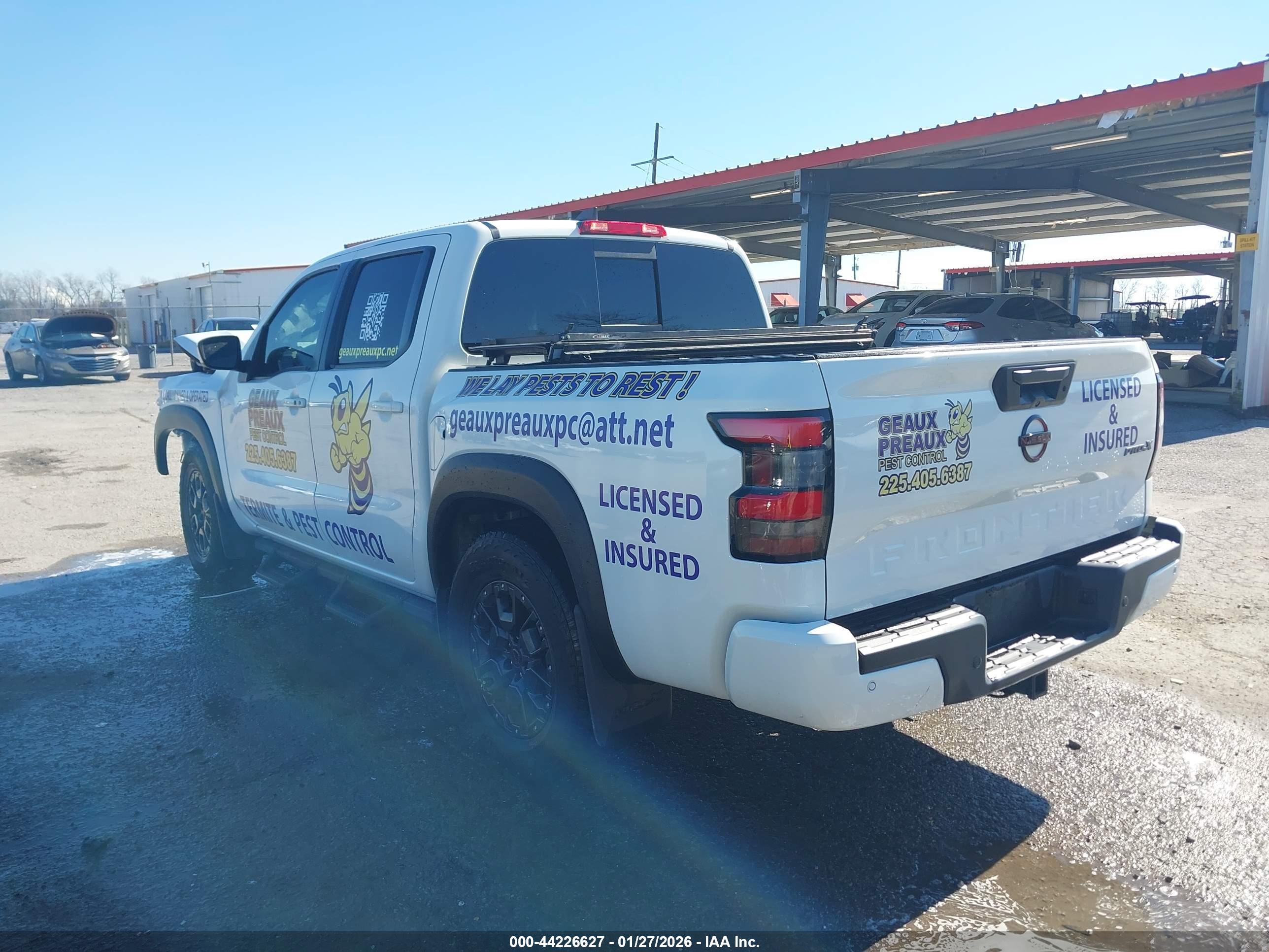 NISSAN FRONTIER image 3