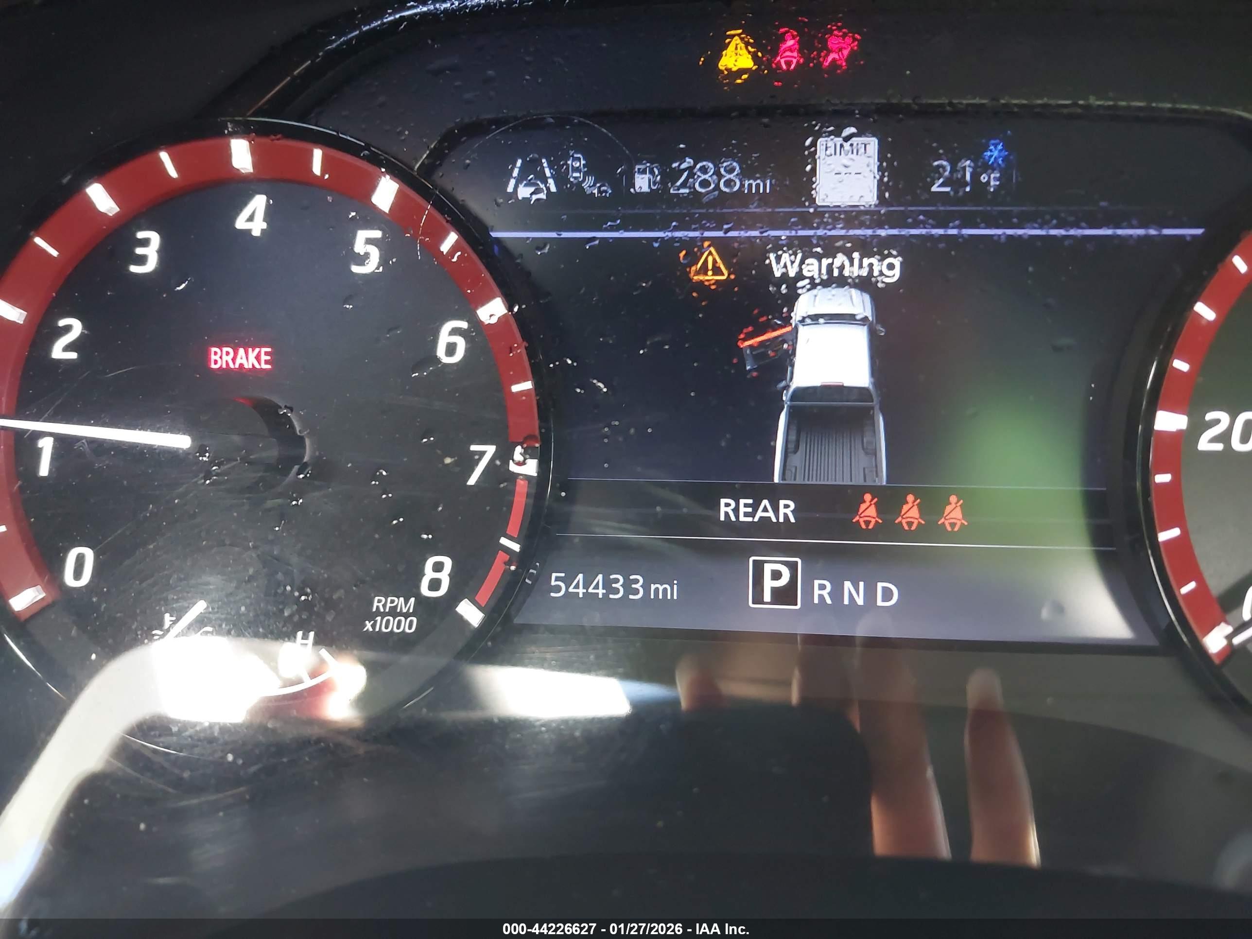 NISSAN FRONTIER image 7