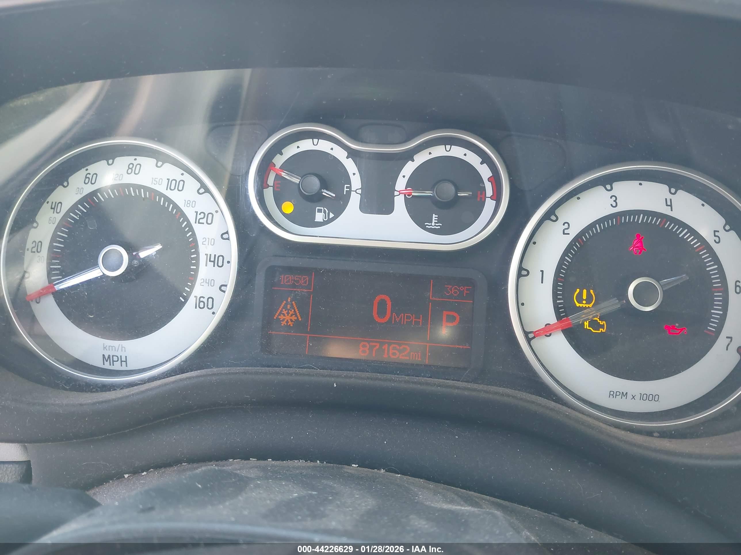 FIAT 500L image 7