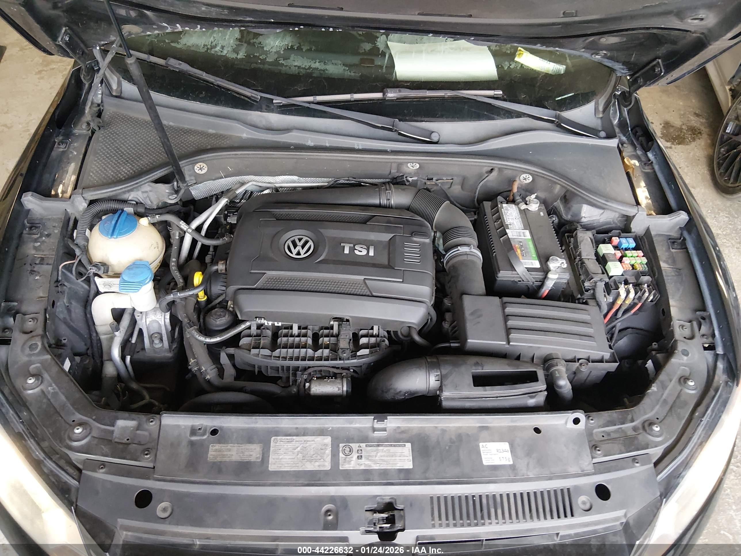 VOLKSWAGEN PASSAT image 10