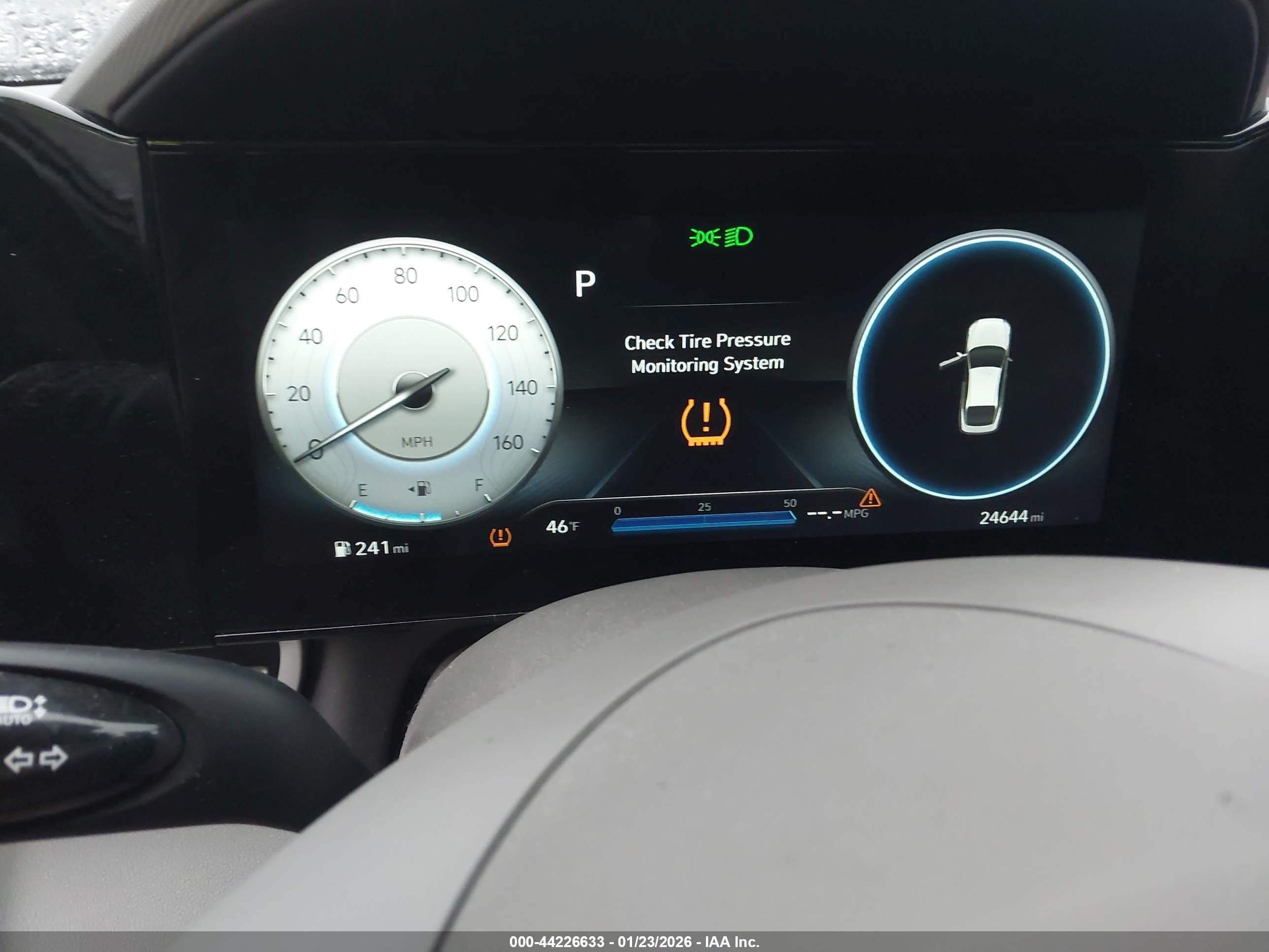 HYUNDAI ELANTRA image 7
