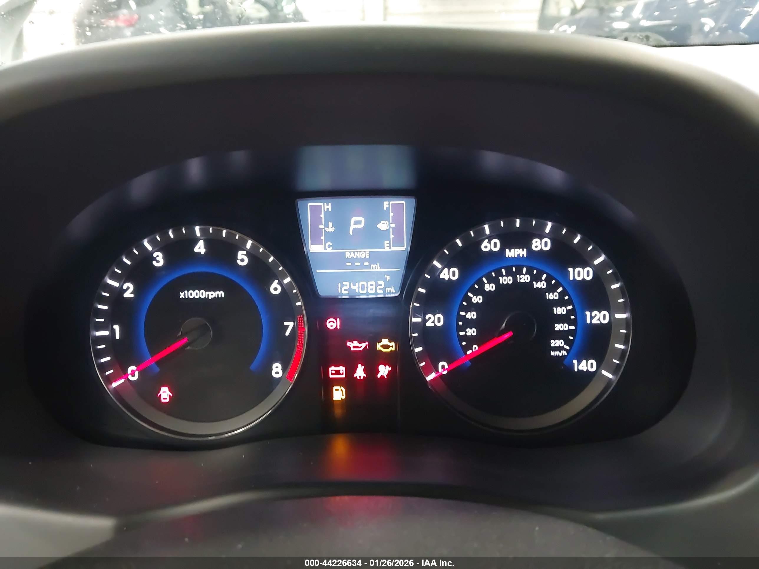 HYUNDAI ACCENT image 7